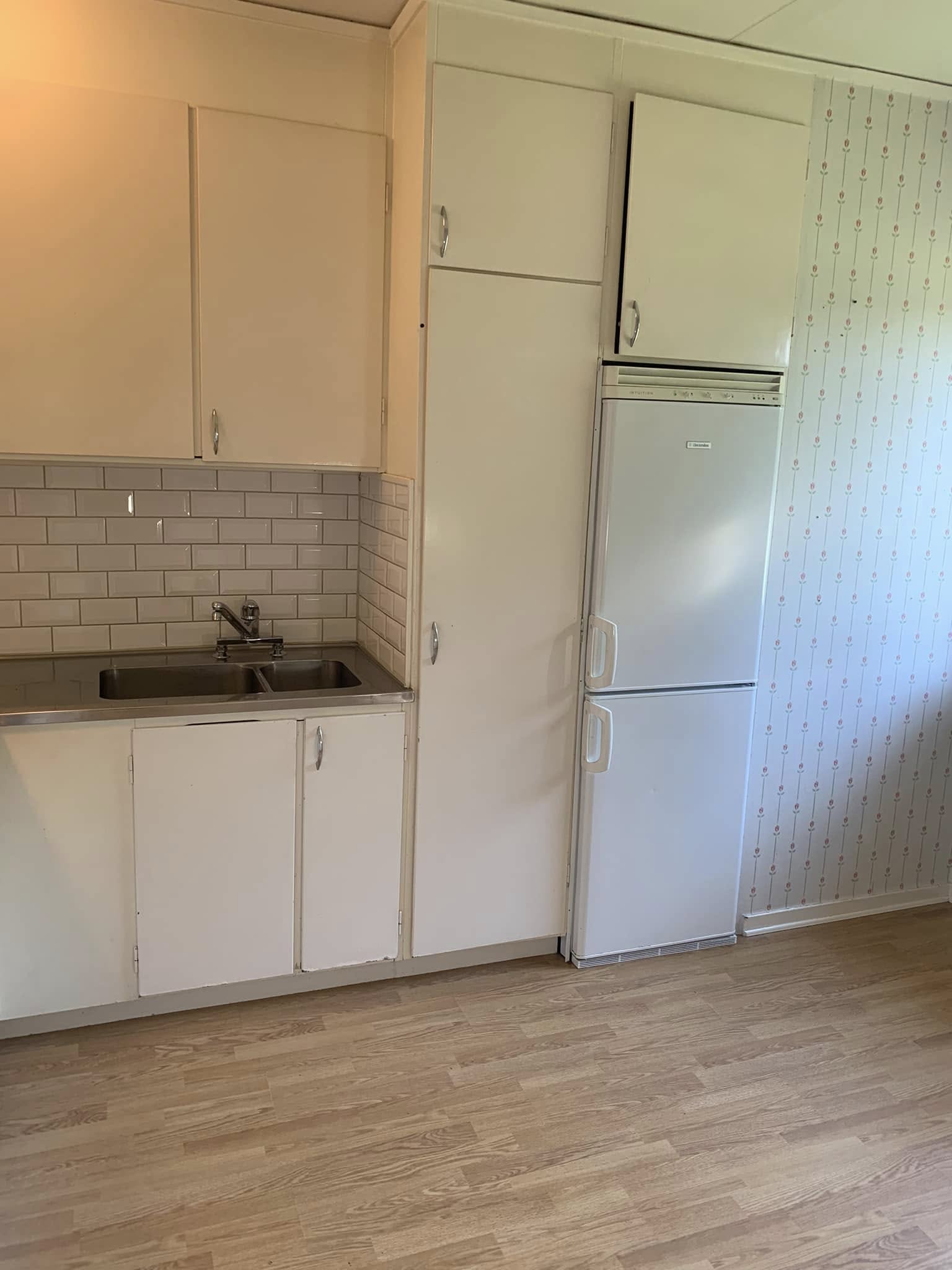 Radhus, 1 rooms, 42 sqm, Vara