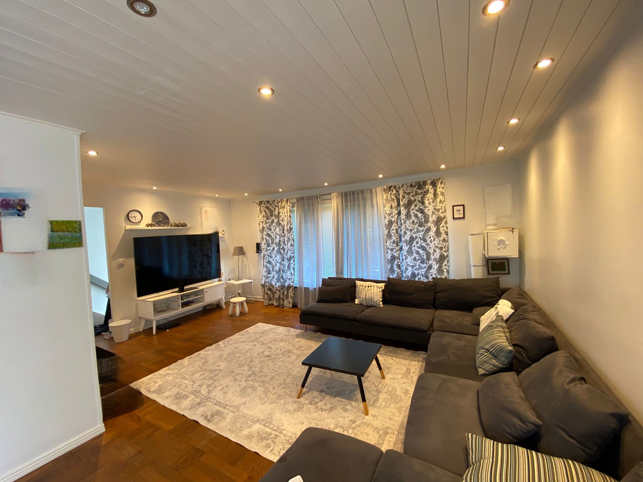 Villa/Hus, 8 rum, 280 kvm, Borås