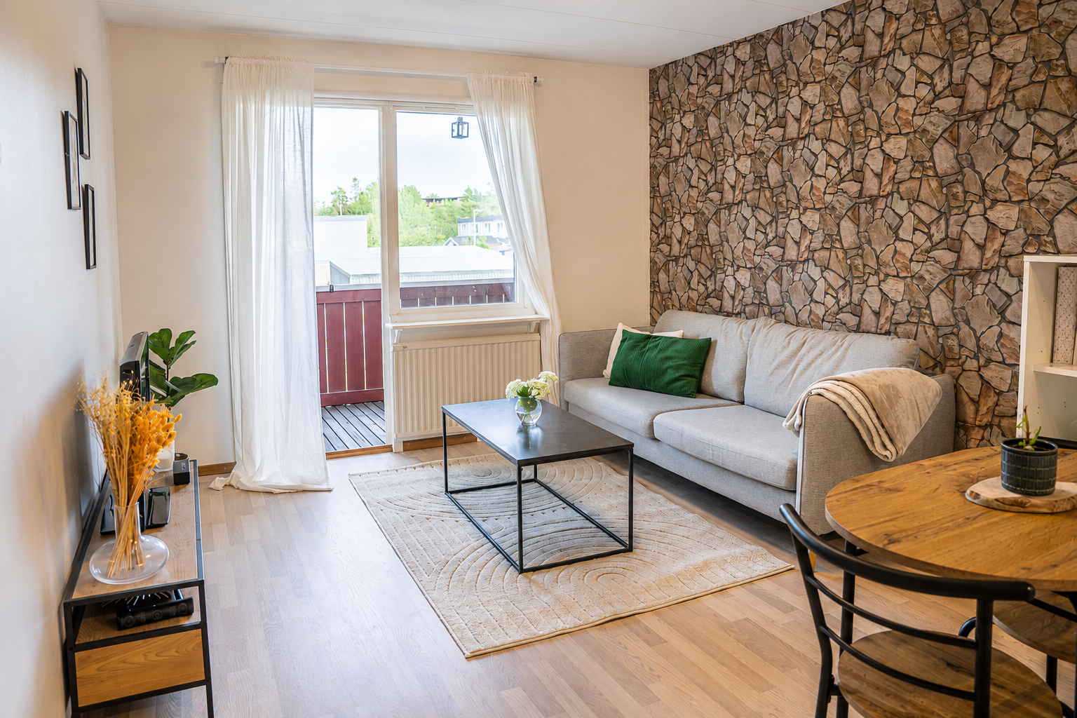 Lägenhet, 3 rooms, 75 sqm, Segeltorp
