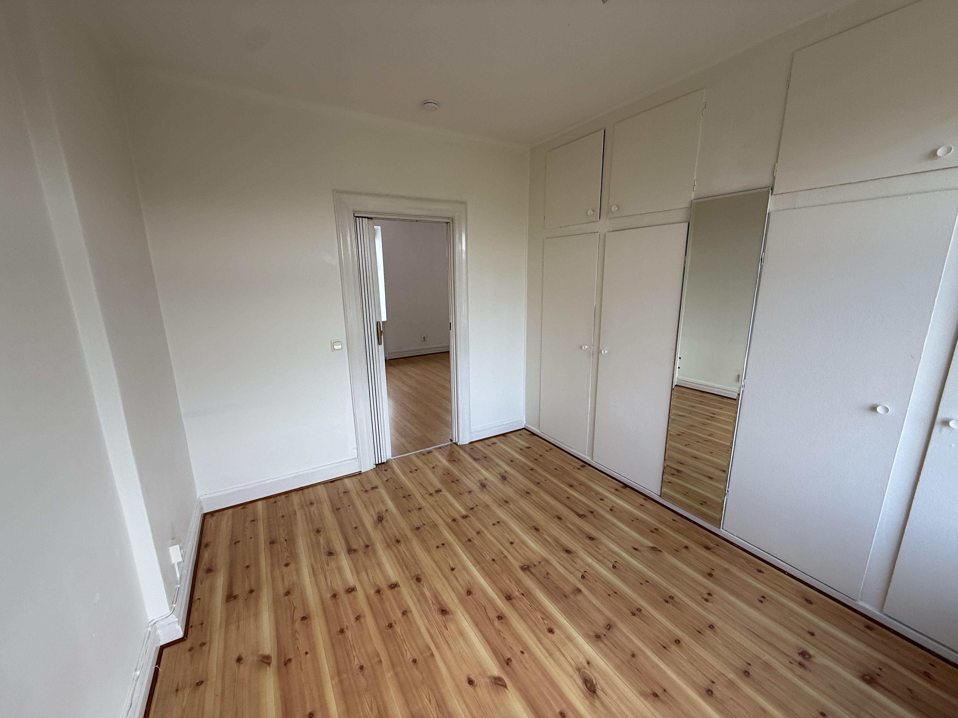 2 rum och kök, Eriksfält, 8 555 kr/mån, bild 3