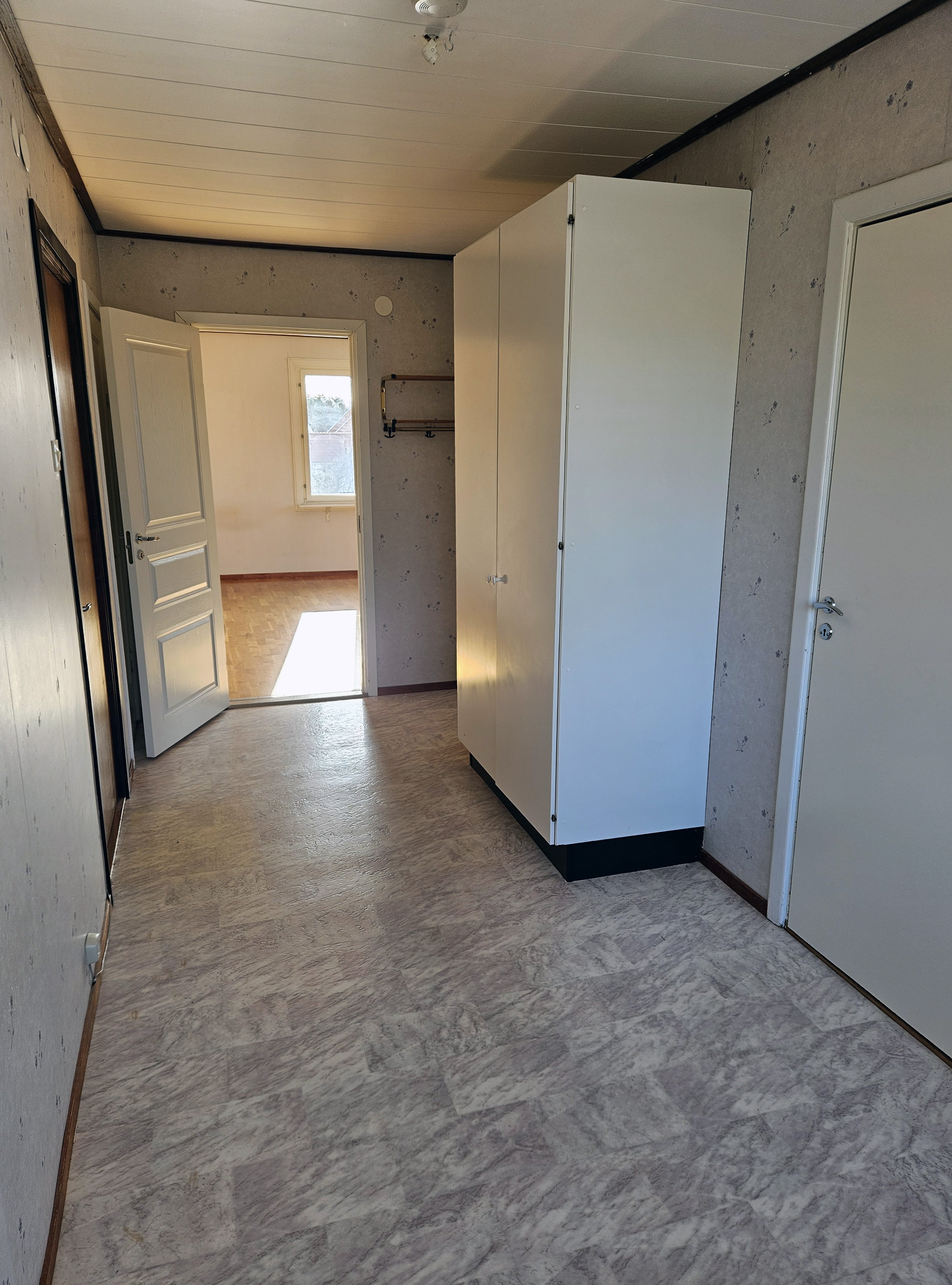 Lägenhet – Västerås, Skiljebo - Bild 2