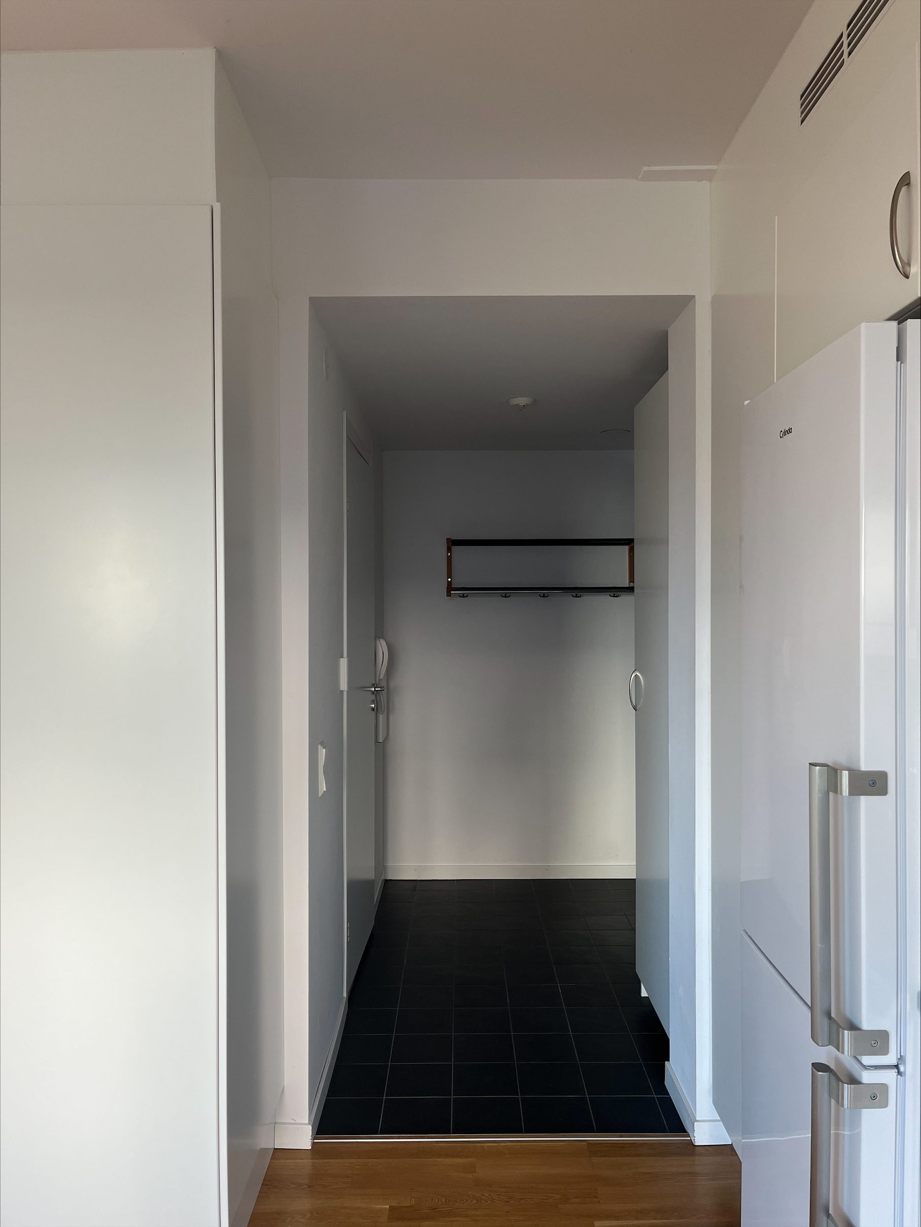 Genuagatan 3, Västerås