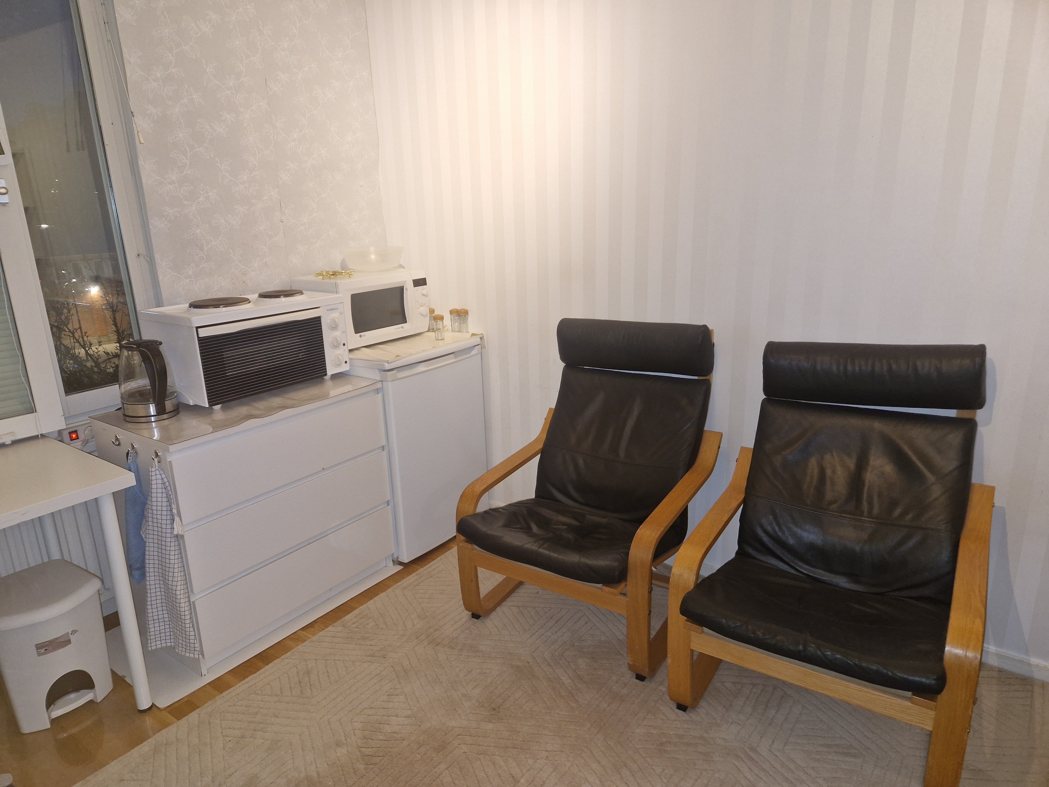 1 rum och kök, Hässelby — 3 800 kr/mån — bild 5