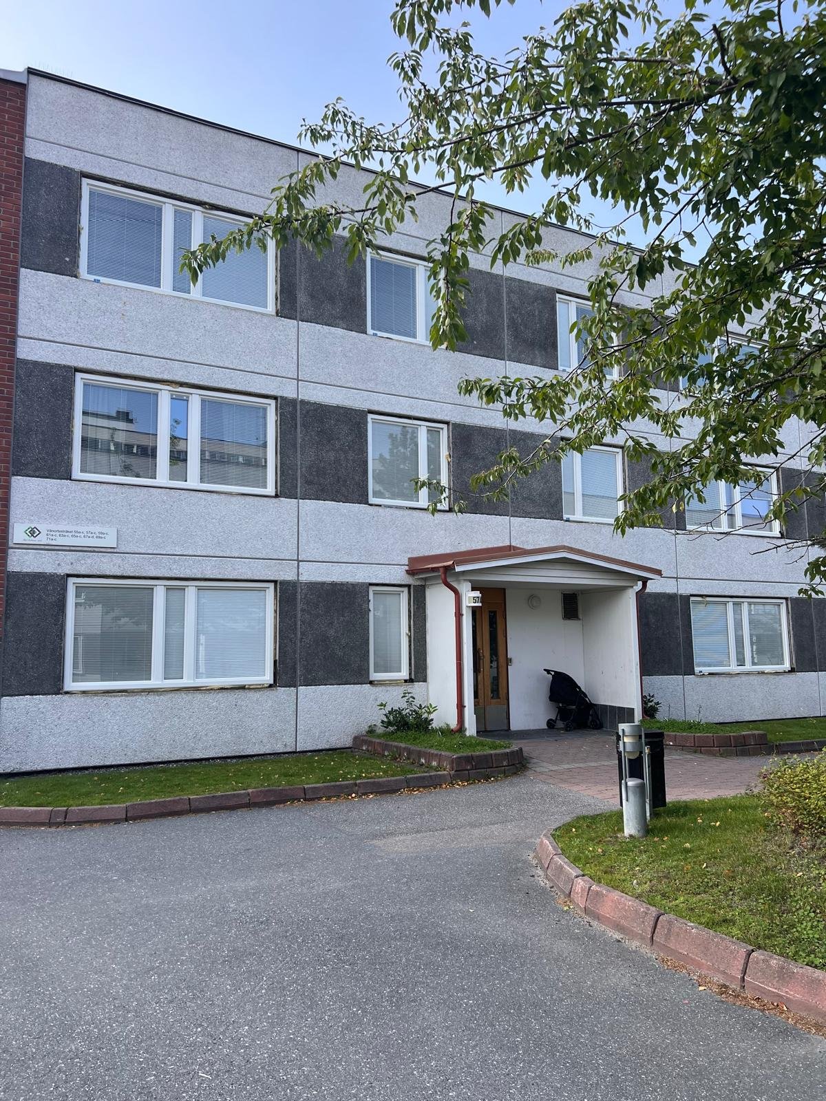Lägenhet, 2 rooms, 76 sqm, Sollentuna