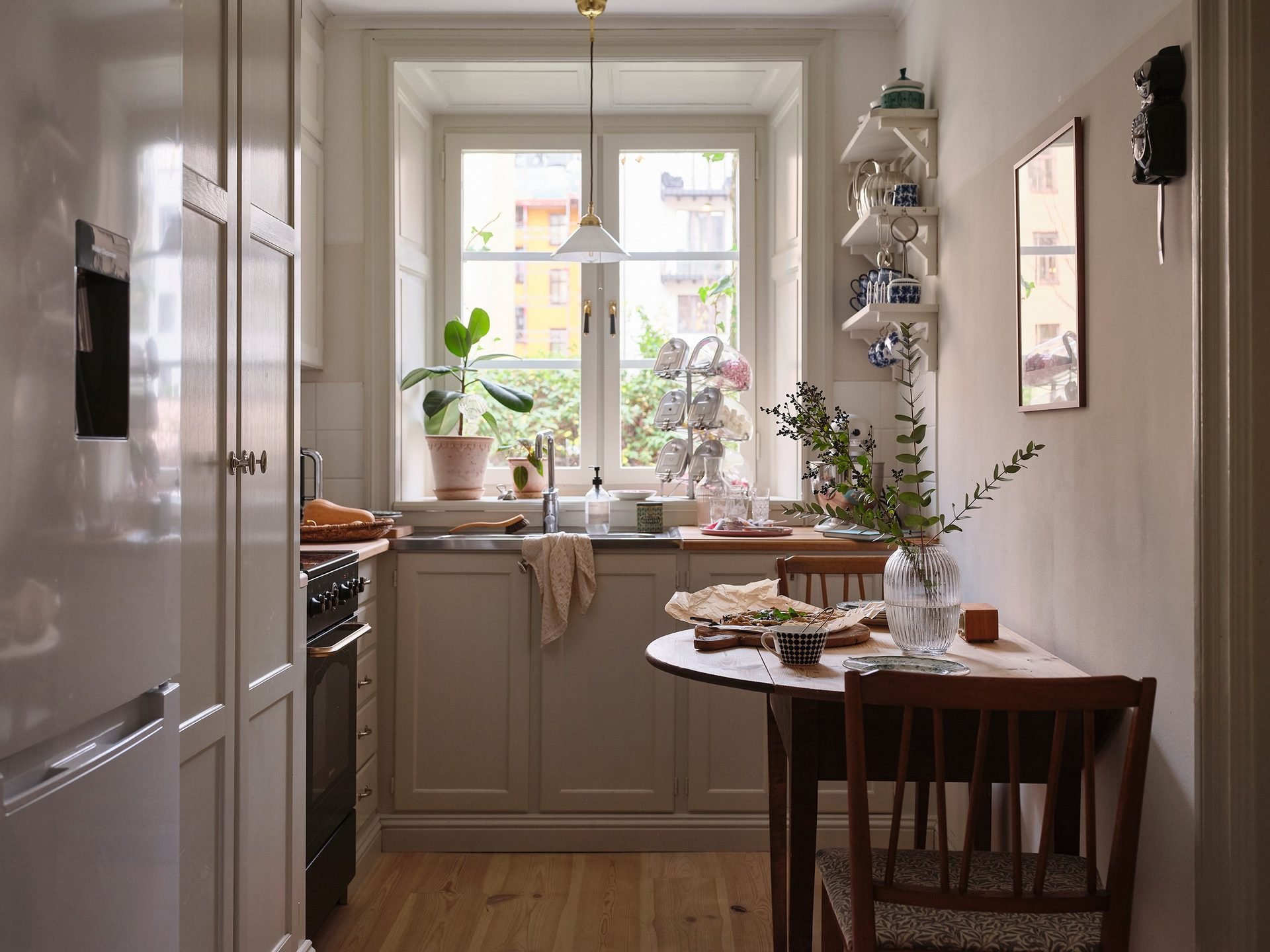2 rum och kök, Stockholm — 20 300 kr/mån — bild 2