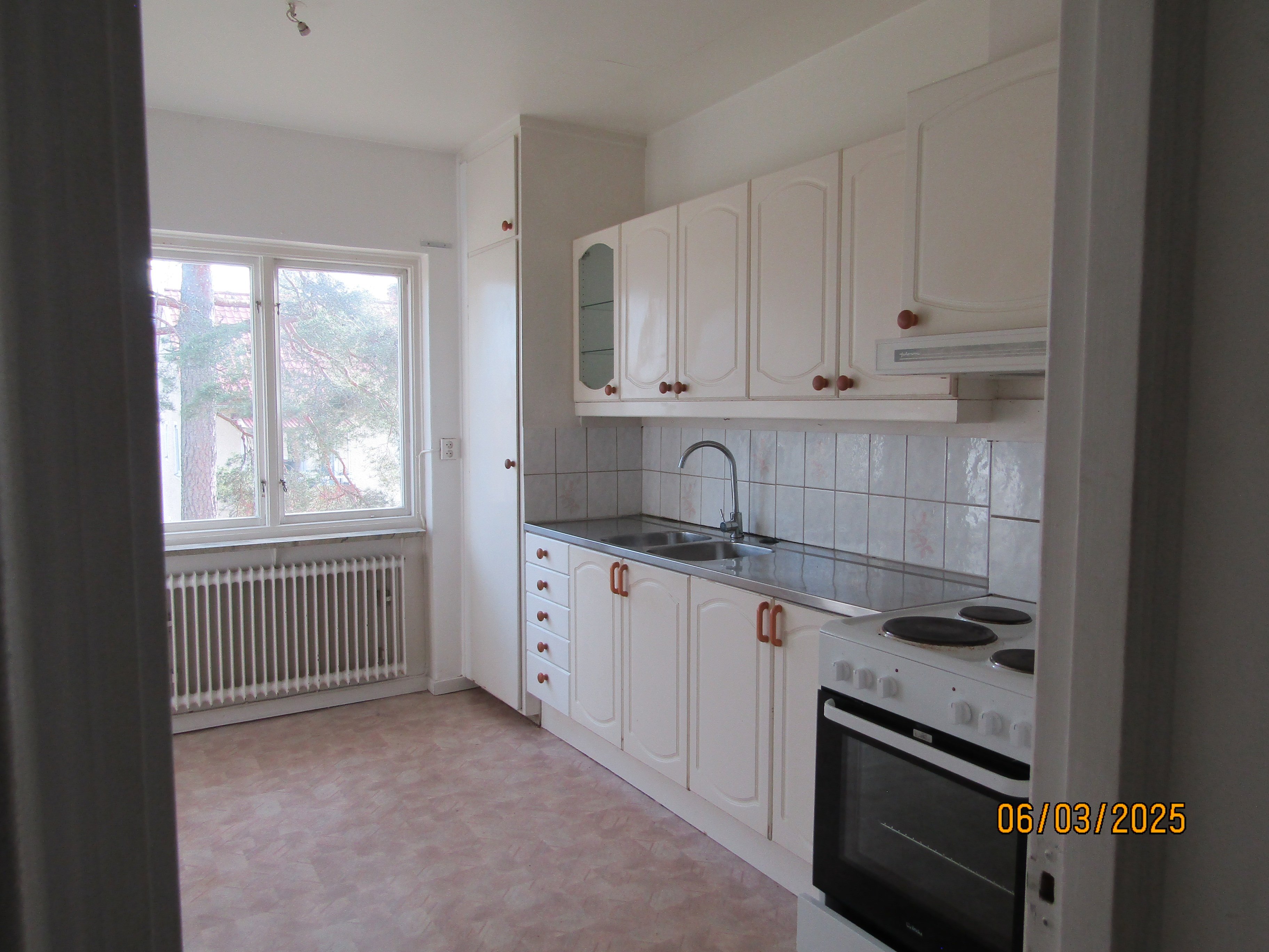 Lägenhet, 2 rooms, 57 sqm, Hälleforsnäs