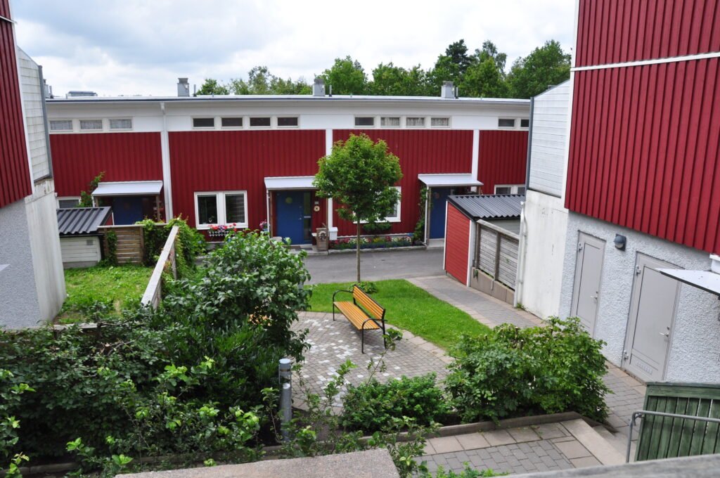 Radhus, 2 rooms, 30 sqm, Angered