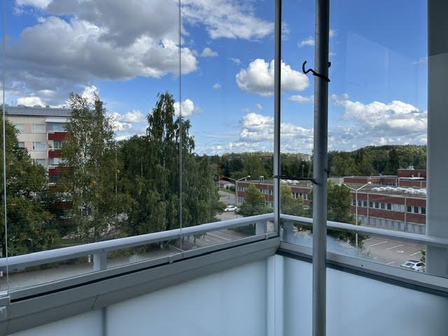 Siisti hissitalon kaksio vapaana Kuusankosken keskustassa. 4