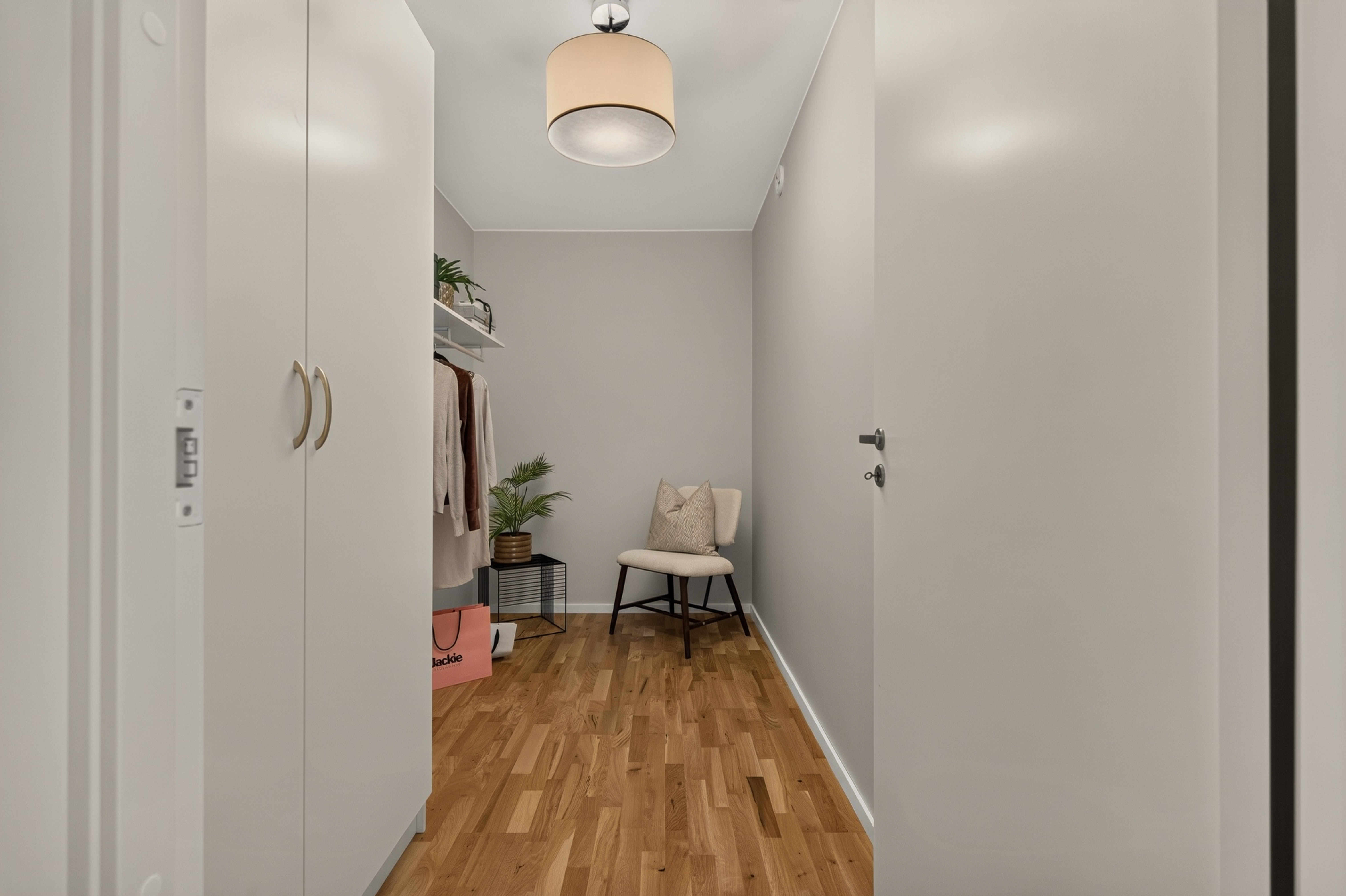 2 rok · 40 m² i Skogås – bild 6