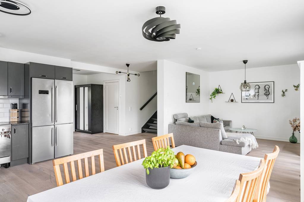 Duplex, 6 rooms, 161 sqm, Åkersberga