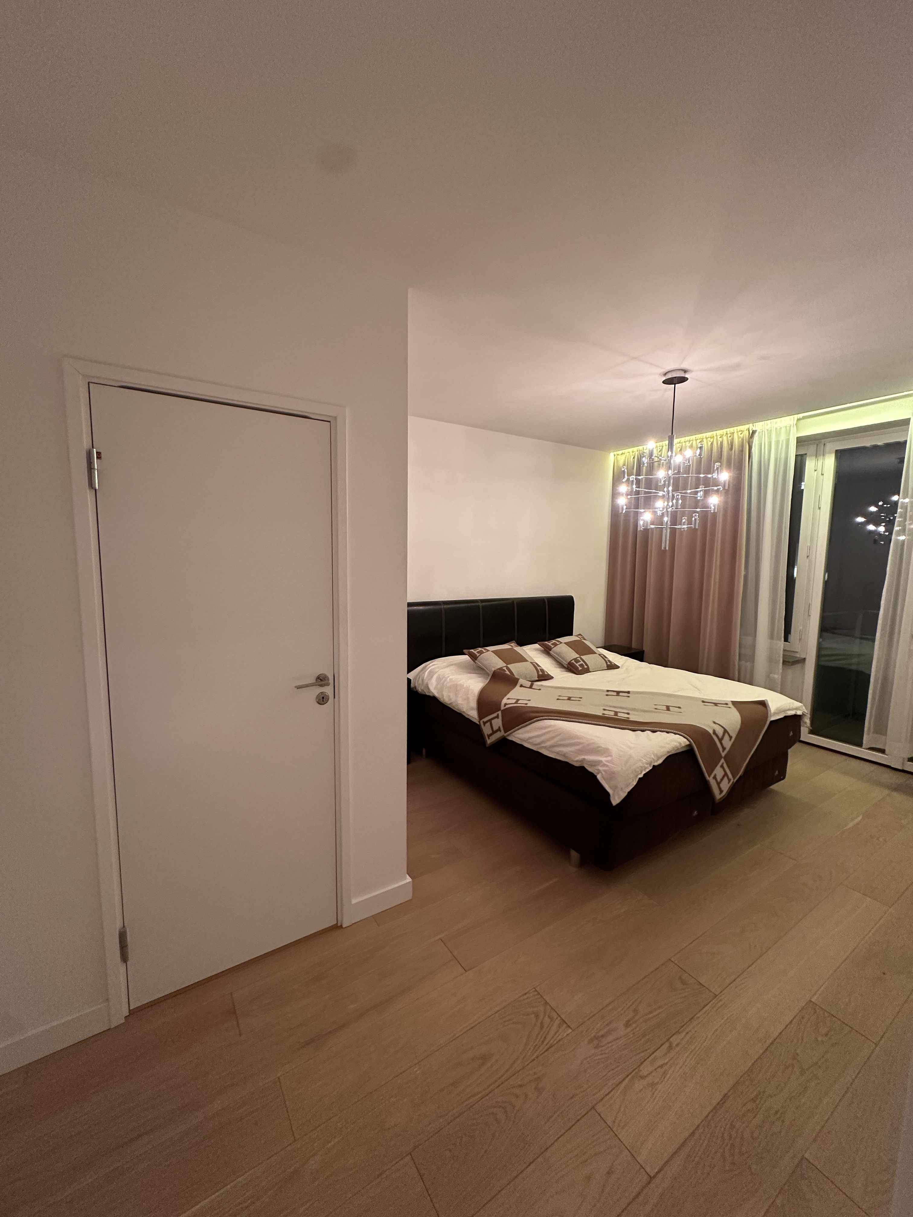 Nybrogatan, Stockholm — photo 2