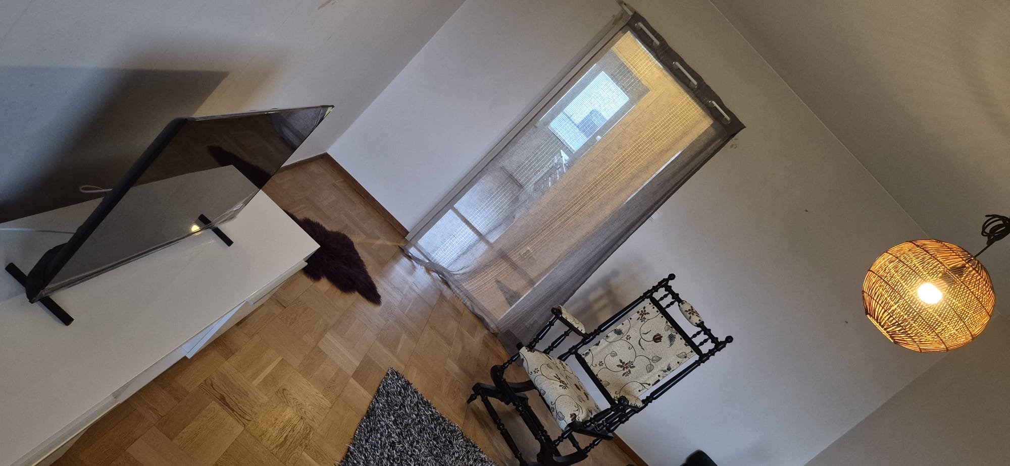 3 rok · 84 m² i Skärholmen – bild 3
