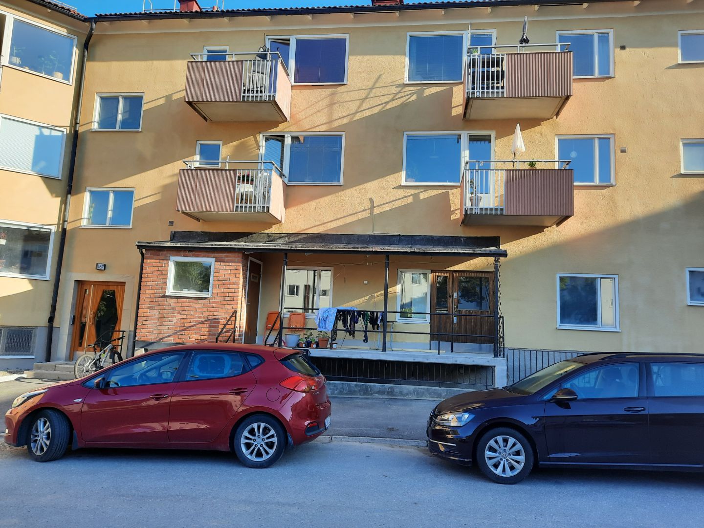 1 rum och kök, Bagarmossen — 10 800 kr/mån — bild 2