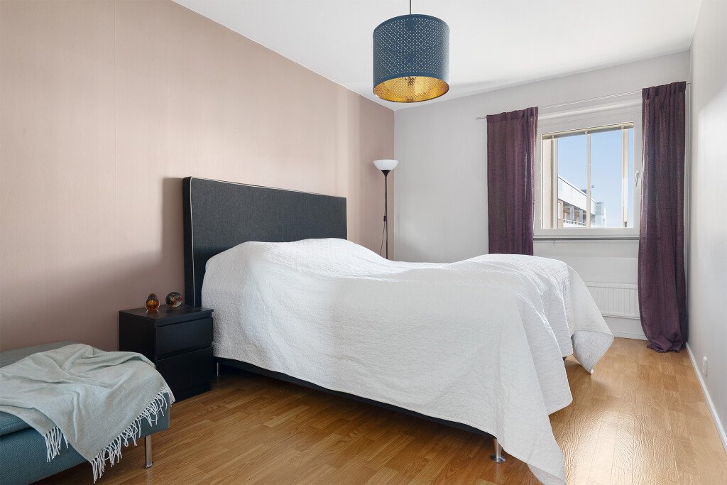 2 rum och kök, Årsta, 14 000 kr/mån, bild 3
