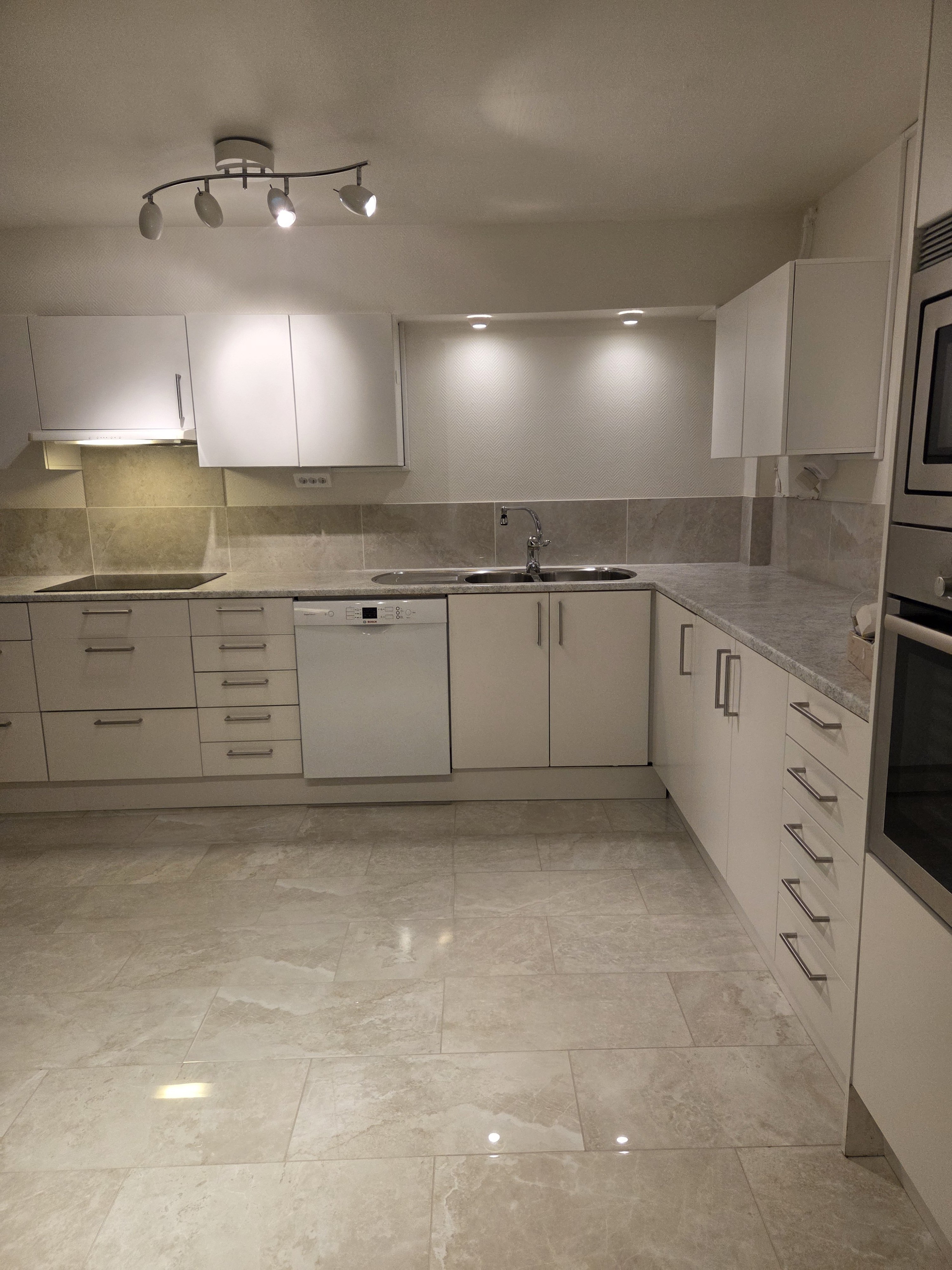 Lägenhet, 2 rooms, 65 sqm, Kyrkenorum