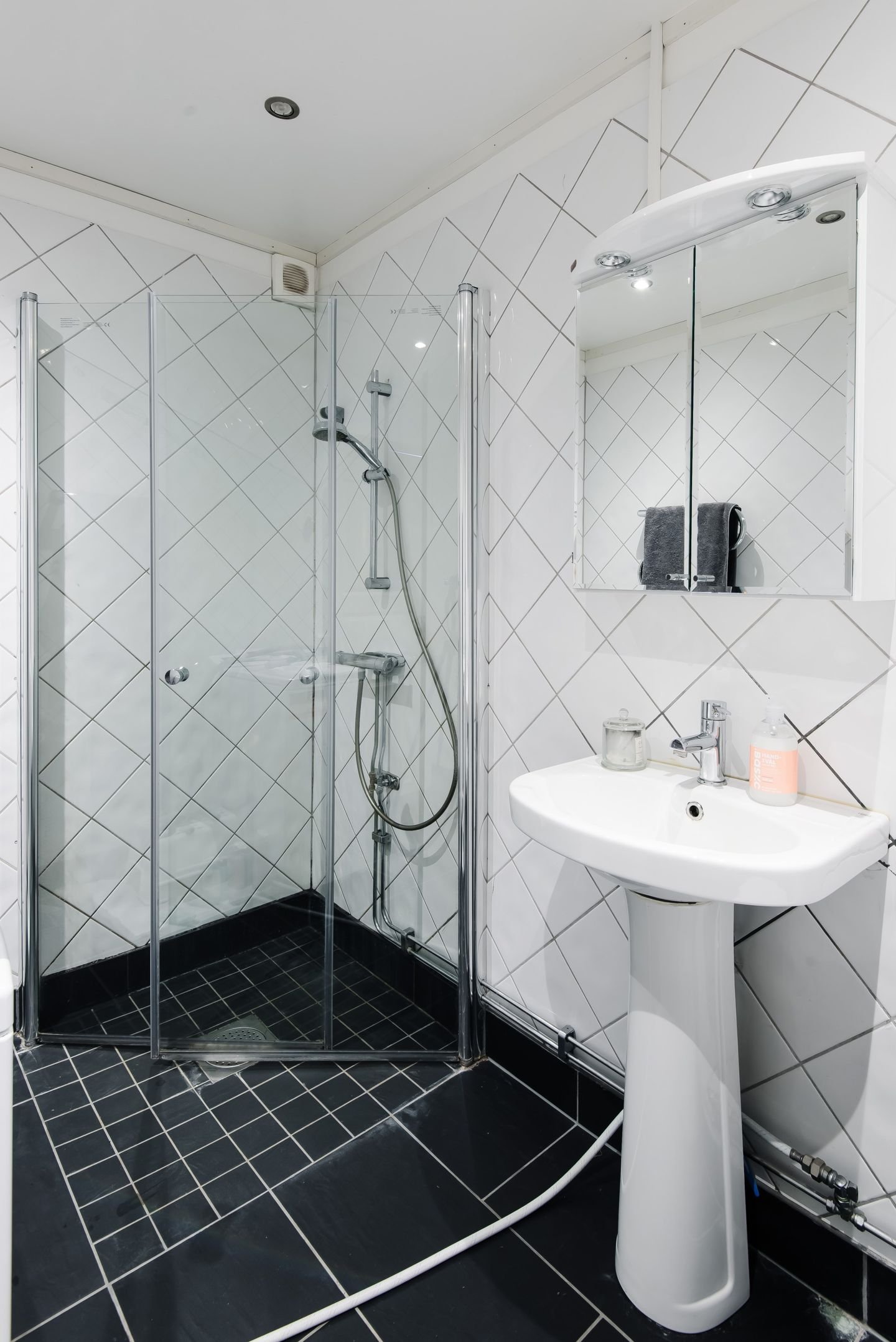 3 rok · 90 m² i Åkersberga – bild 10