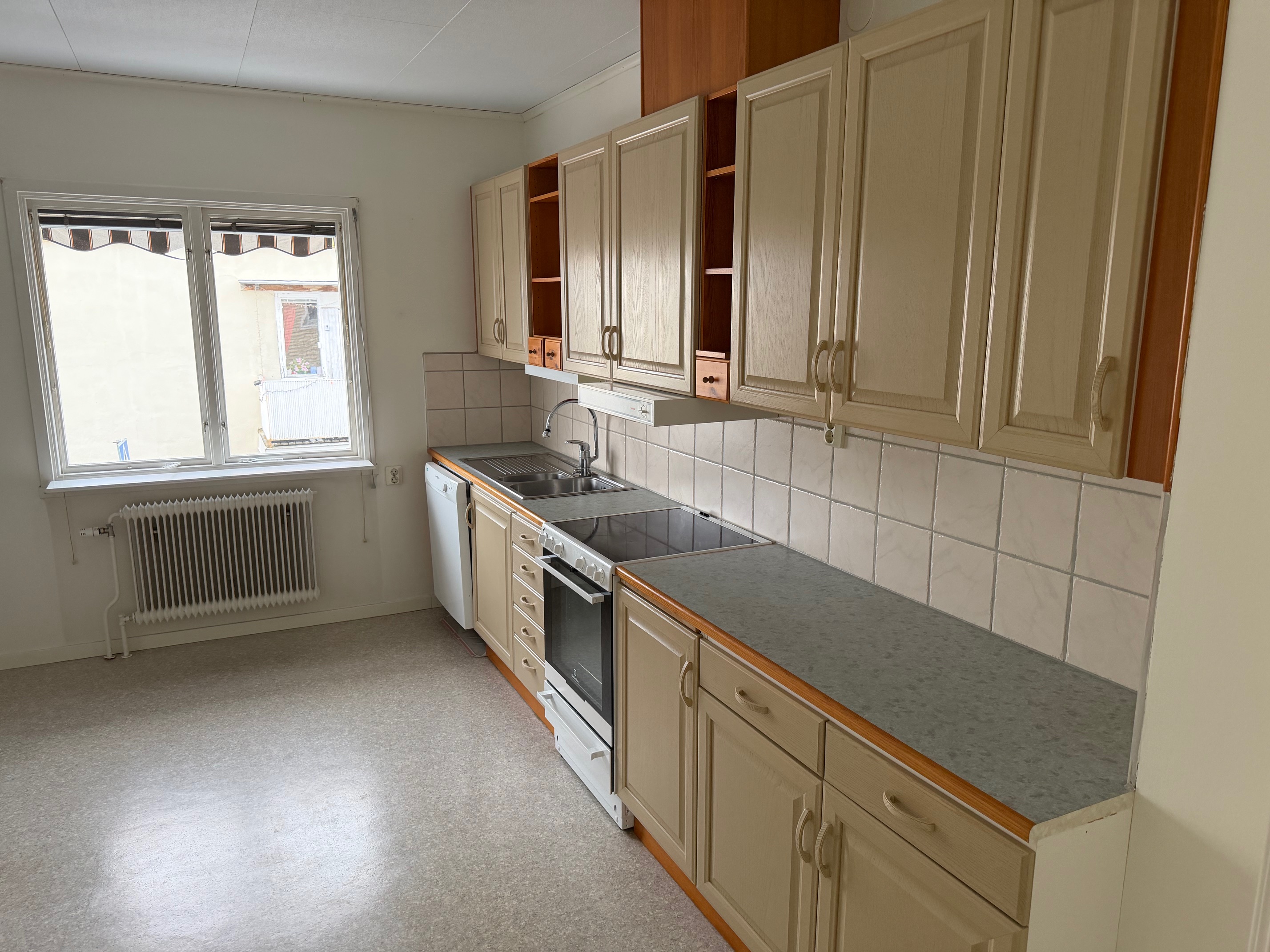 Lägenhet, 2 rooms, 72 sqm, Charlottenberg