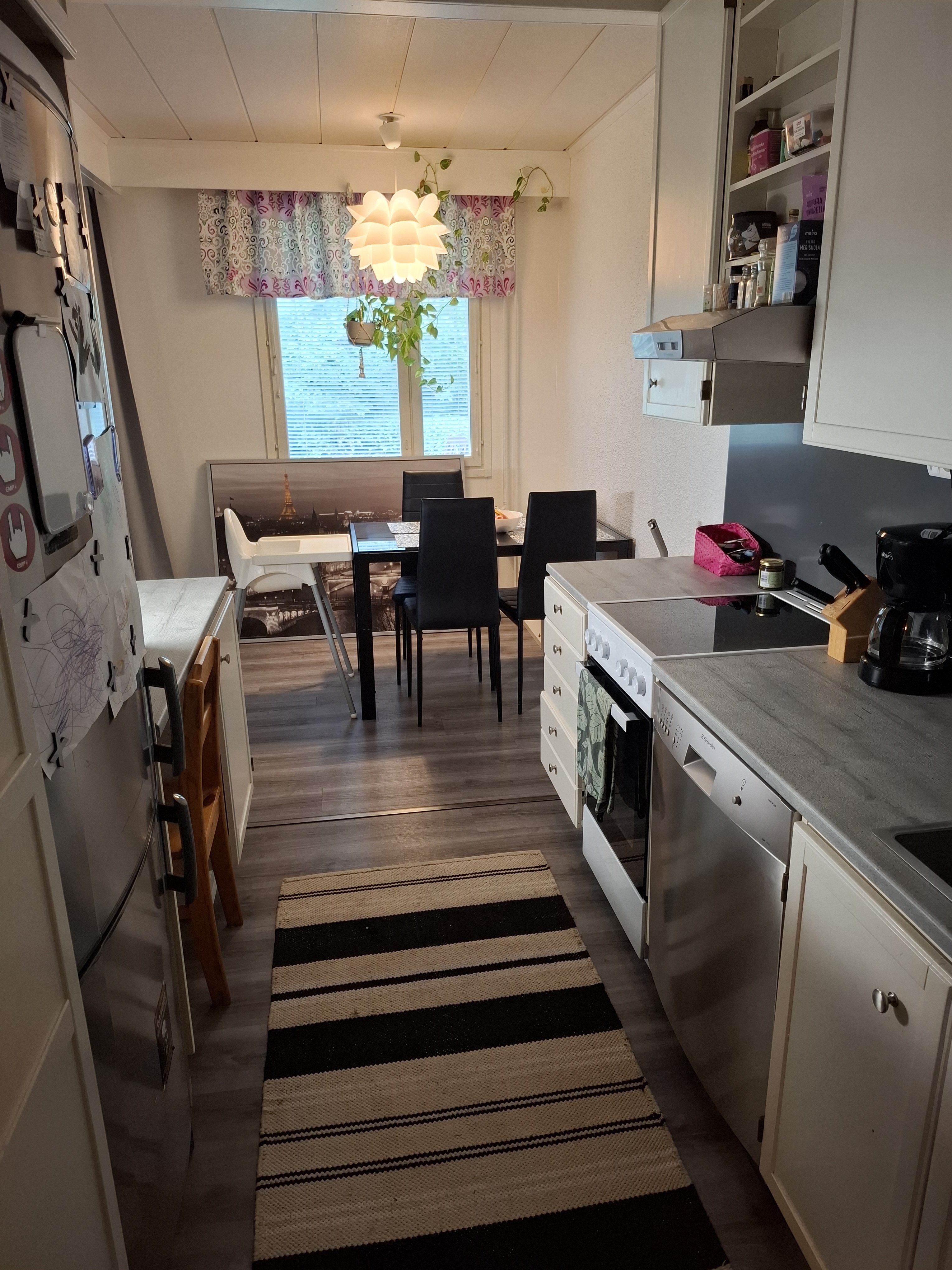 Rauhallinen kaksio omalla saunalla ja metsään rajoittuvalla takapihalla 5