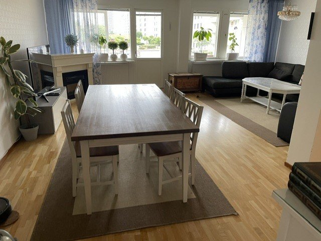 Lägenhet, 5 rooms, 115 sqm, Sollentuna