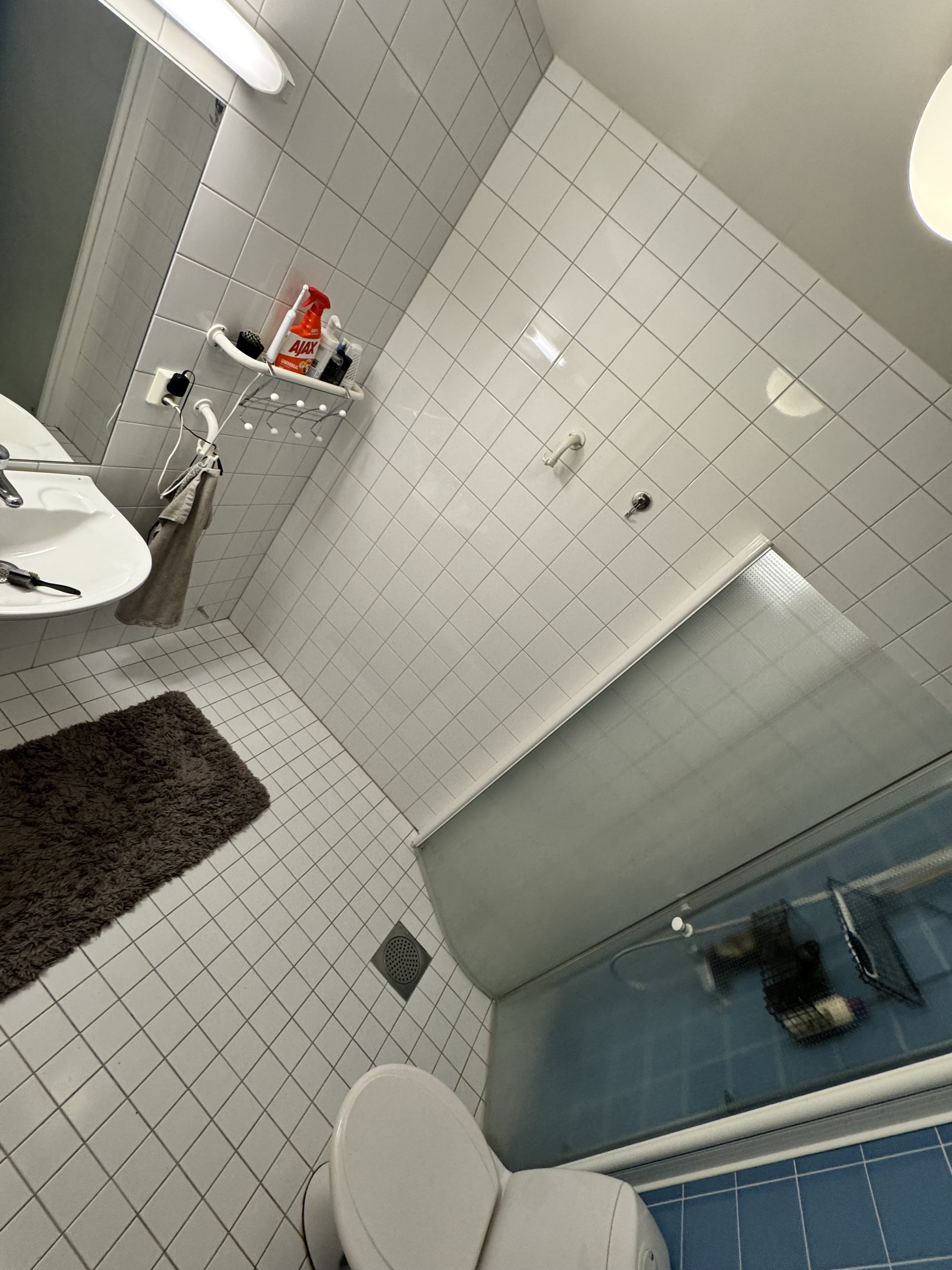 Hanstavägen, Kista — photo 2