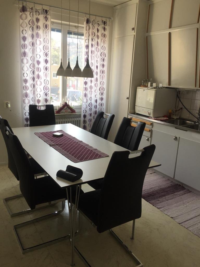 Bäckaskiftsvägen, Enskede