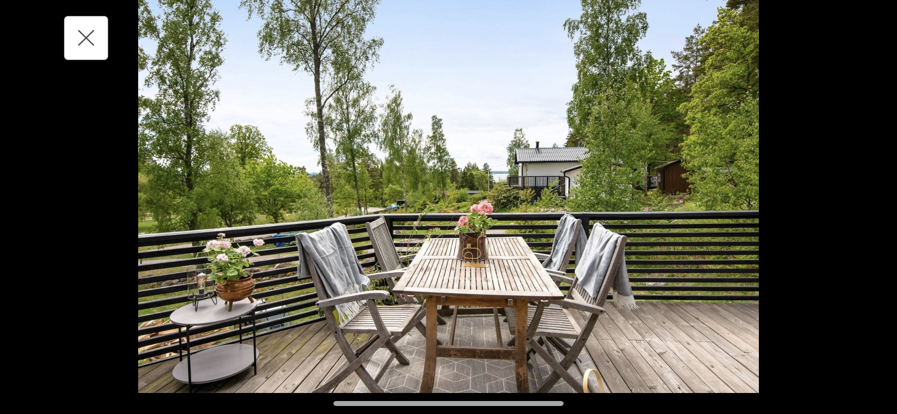Lövviksvägen