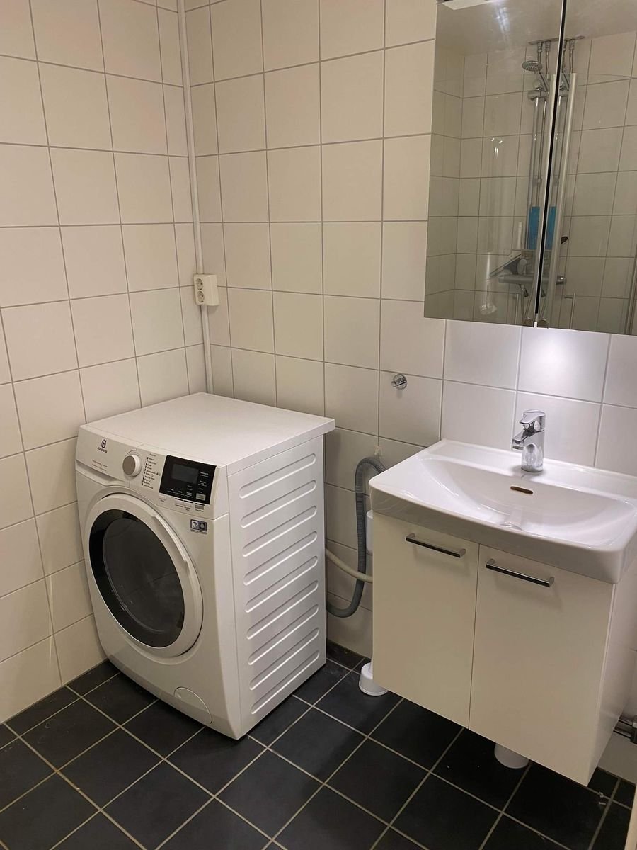 2 rok · 33 m² i Vällingby – bild 2