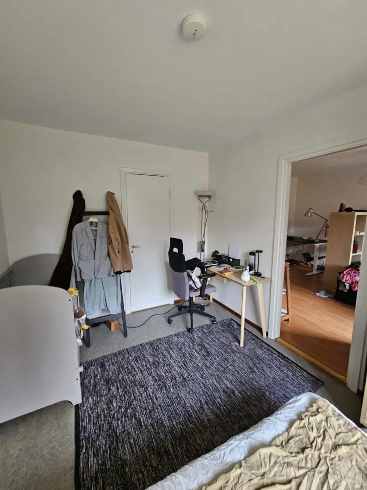 Persikogatan, Hässelby