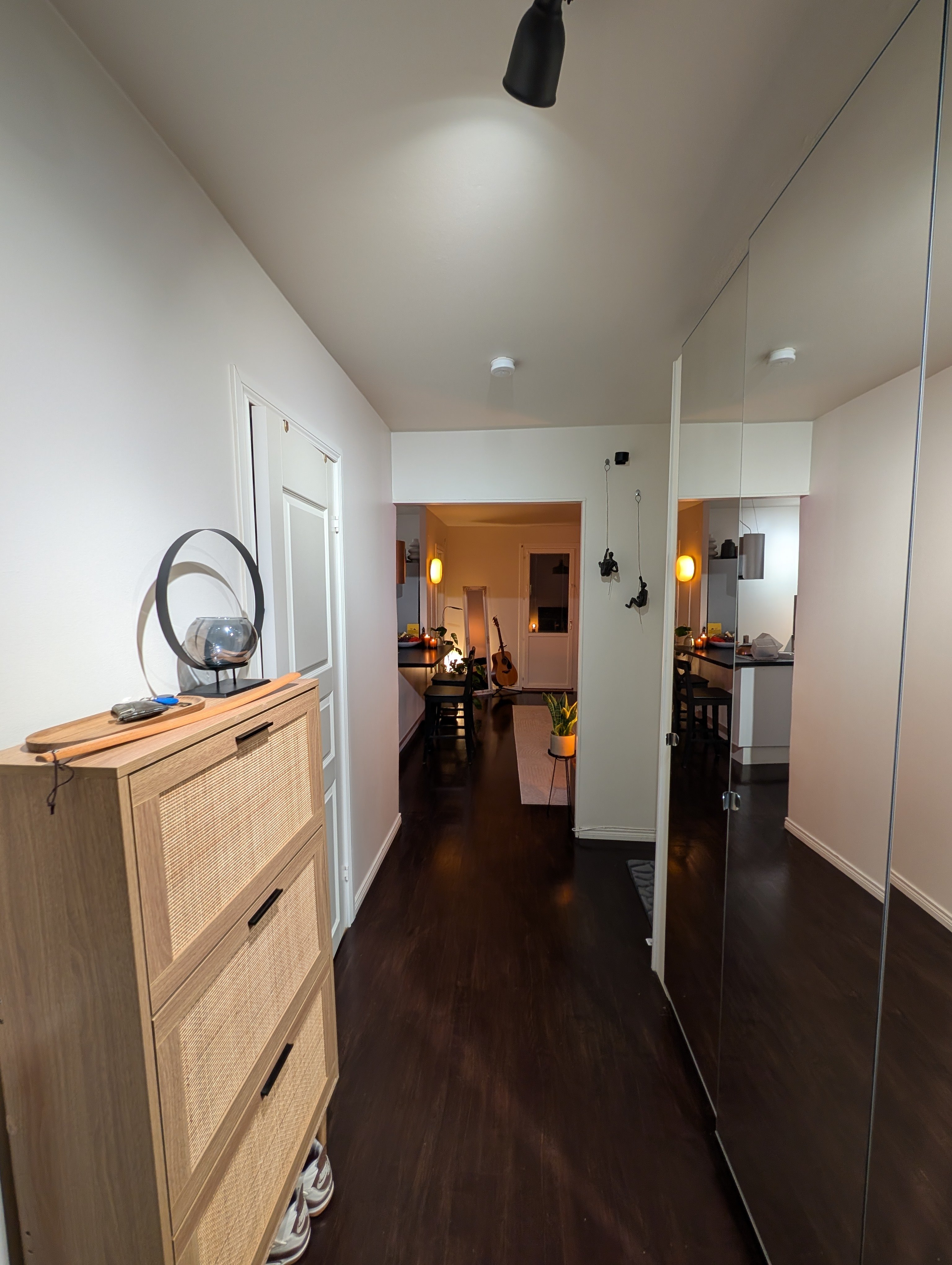 Astrakangatan, Hässelby