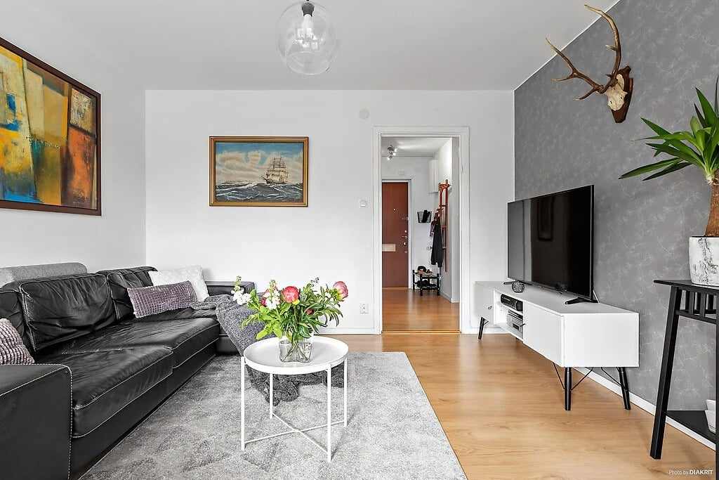 Lägenhet, 2 rooms, 43 sqm, Hässelby