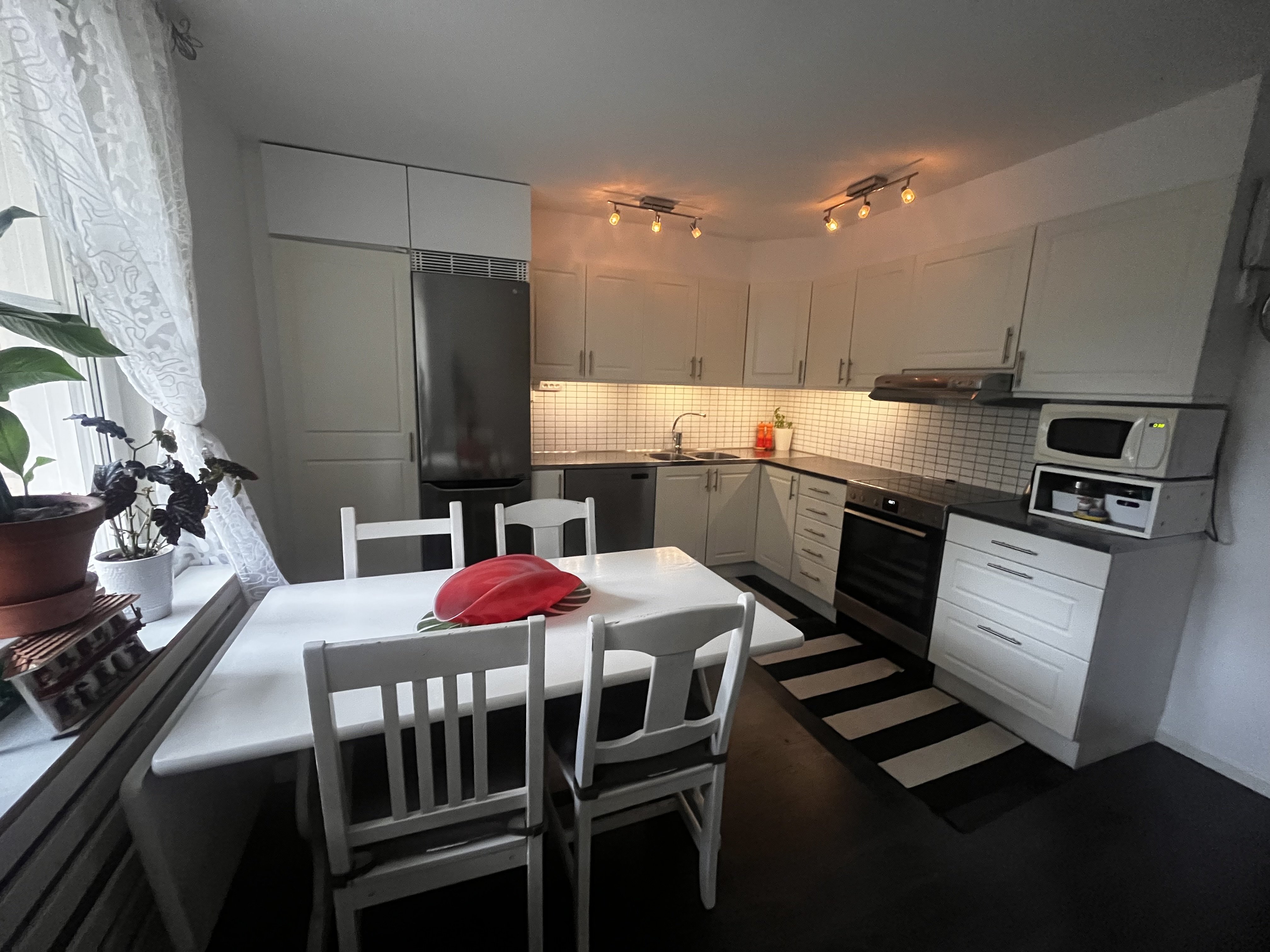 Lägenhet – Bergshamra, Stocksundstorp - Bild 2