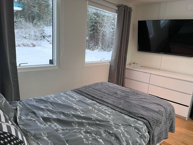 Hus – Handen, Kolartorp - Fler