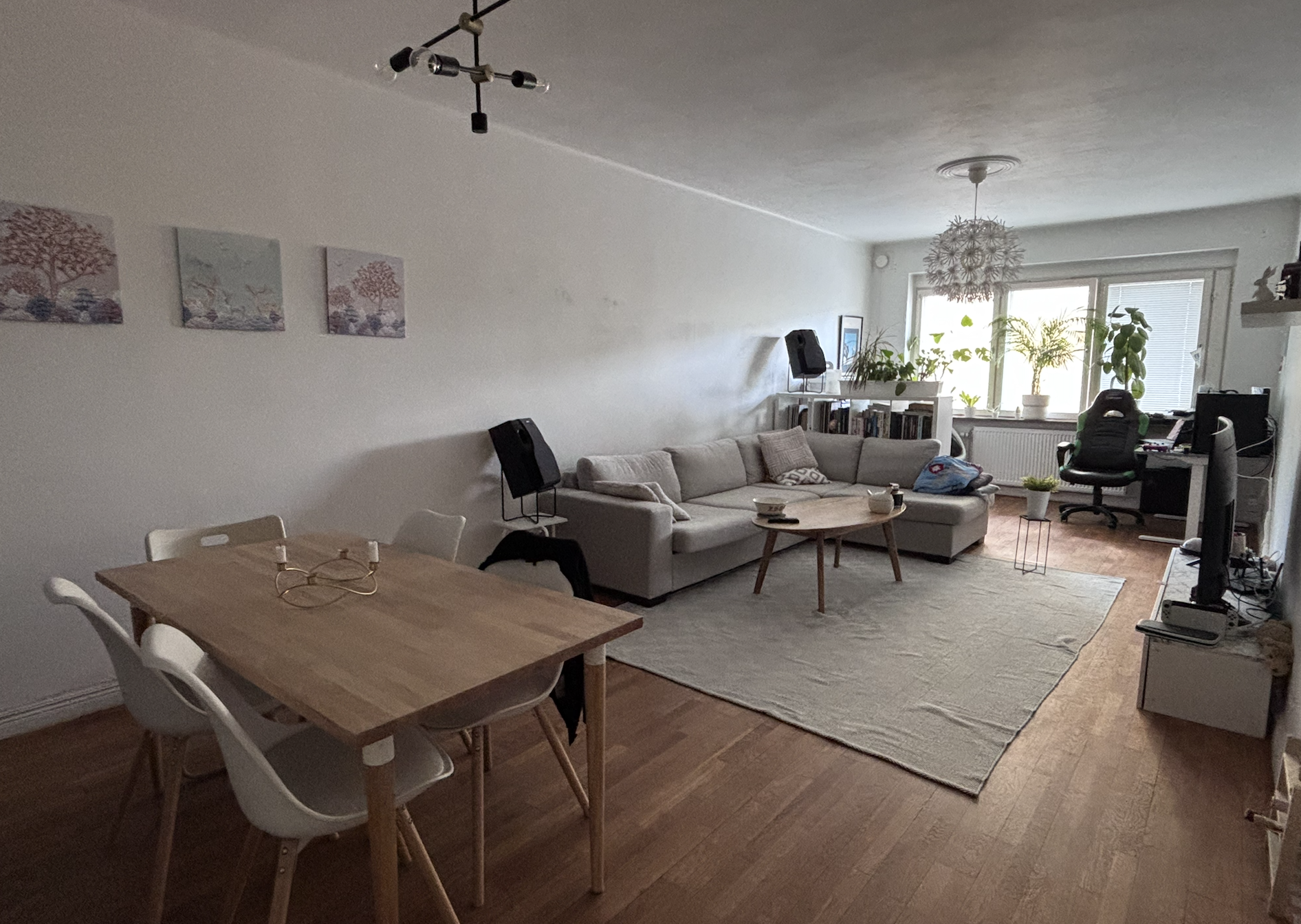 Apartament 3 camere, 72 m²