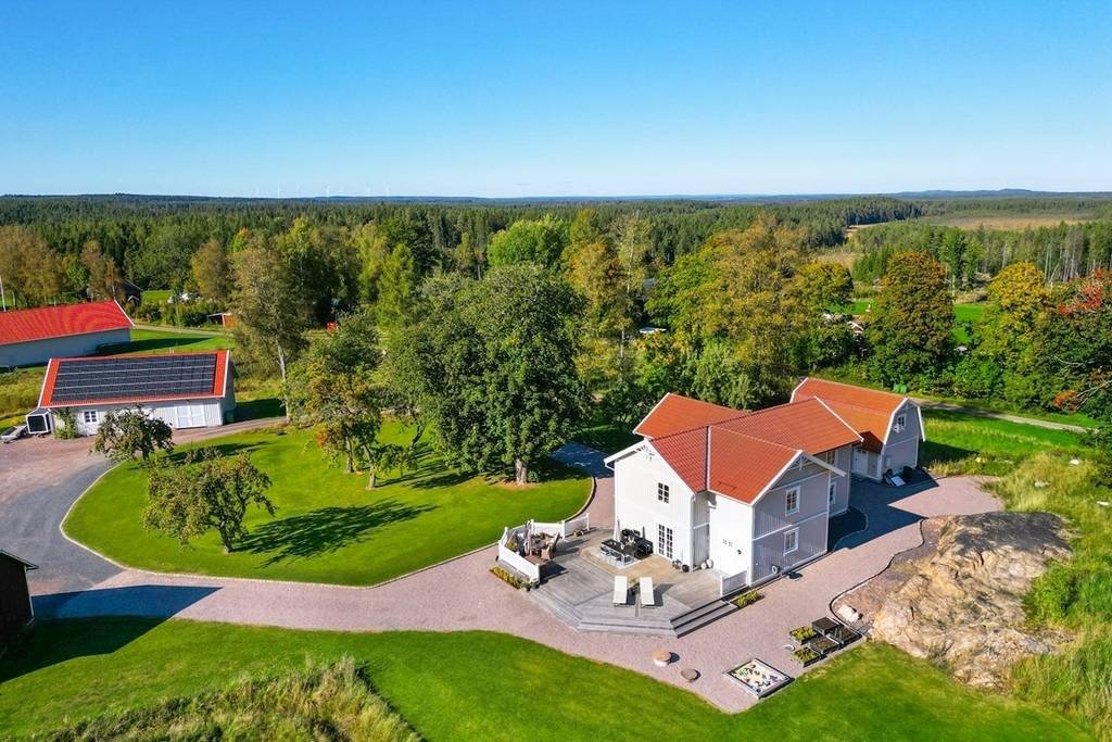 Hus – Jönköping, Jäbo - Fler