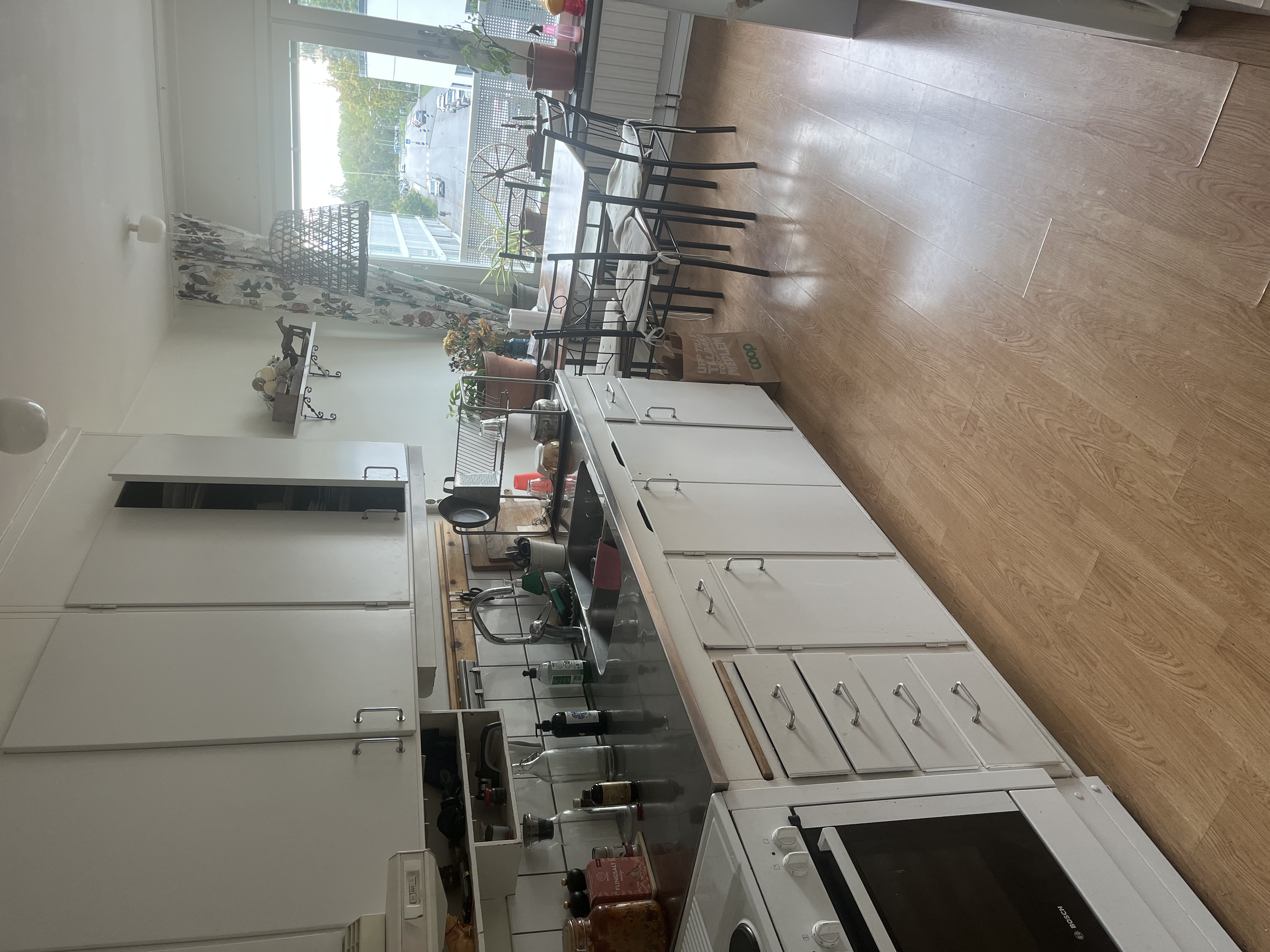 Lägenhet, 4 rum, 94 kvm, Älta