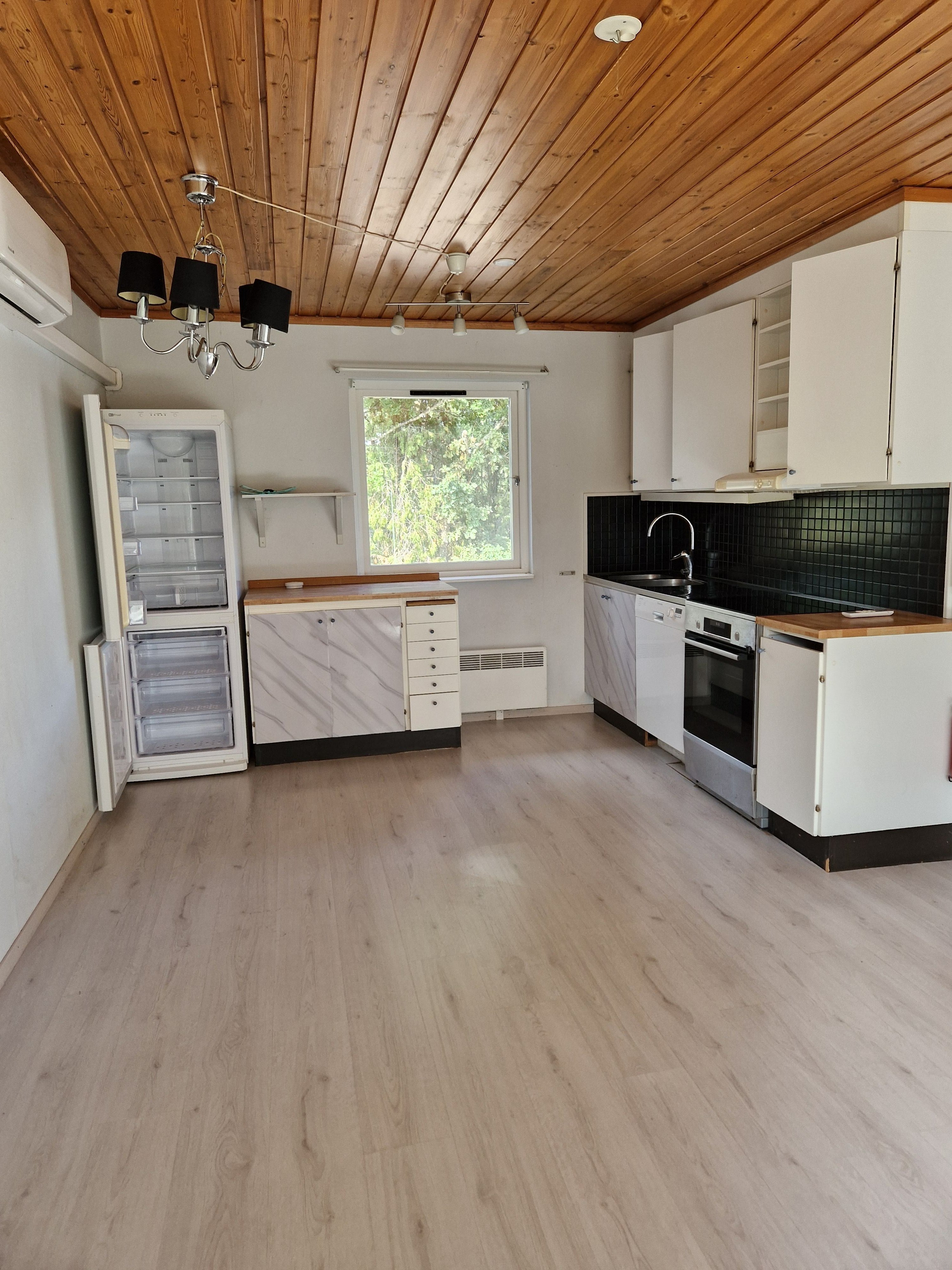 Hus – Oskarshamns kommun, Hägnad - Bild 2
