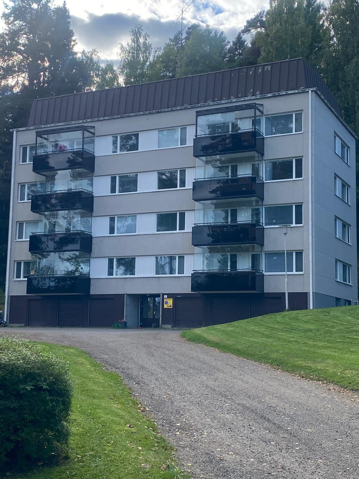 4h+keittiö+kylpyhuone+lasitettu parveke 1