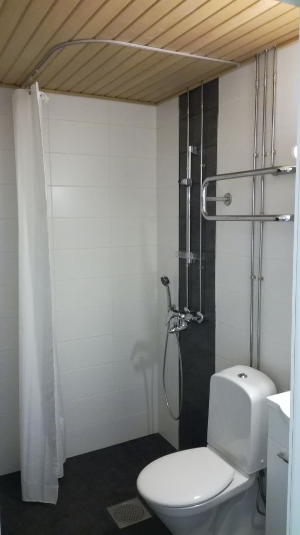 Rivitaloyksiö, jossa sauna ja terassi 5