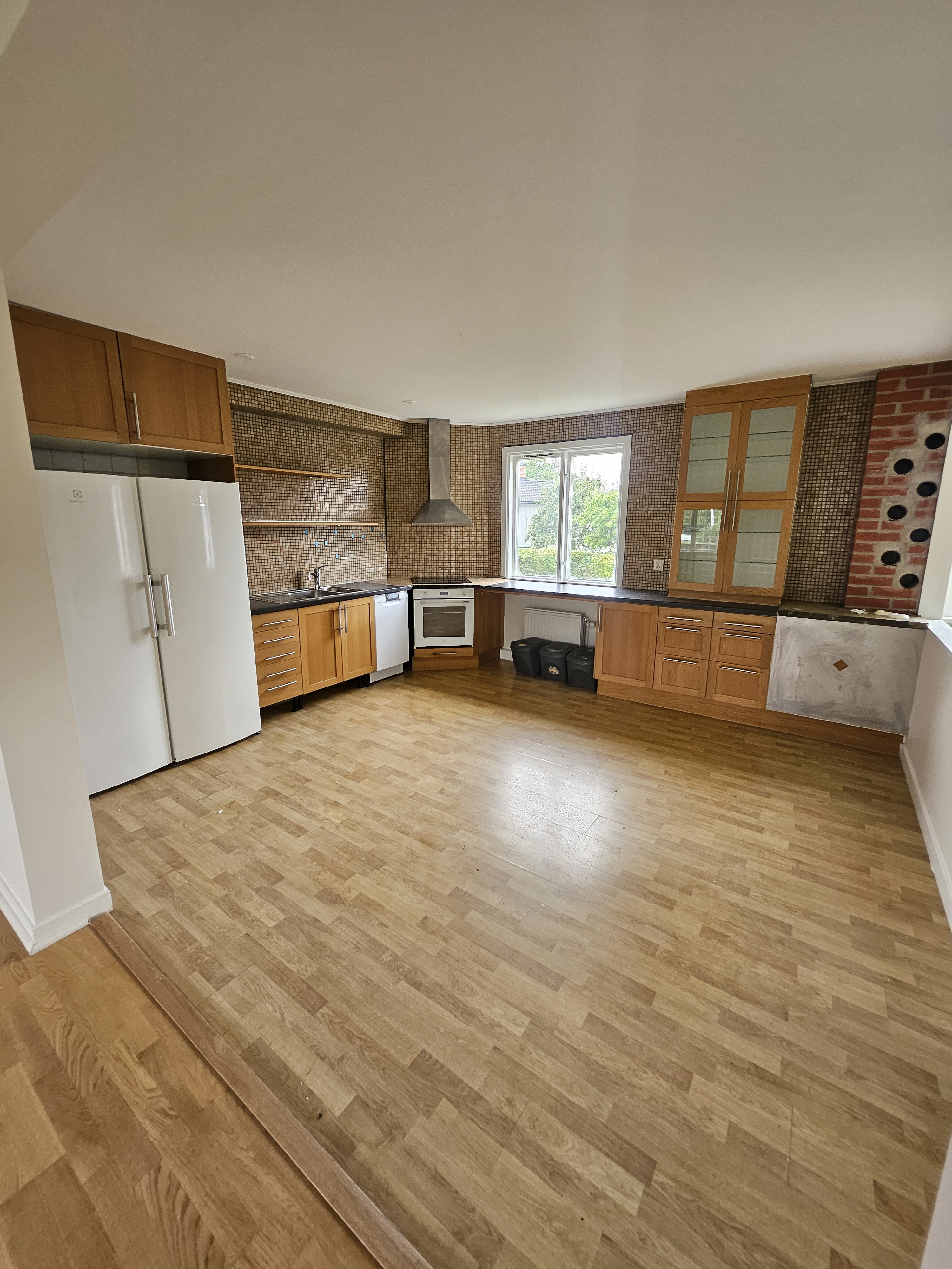 Lägenhet, 4 rooms, 104 sqm, Skara