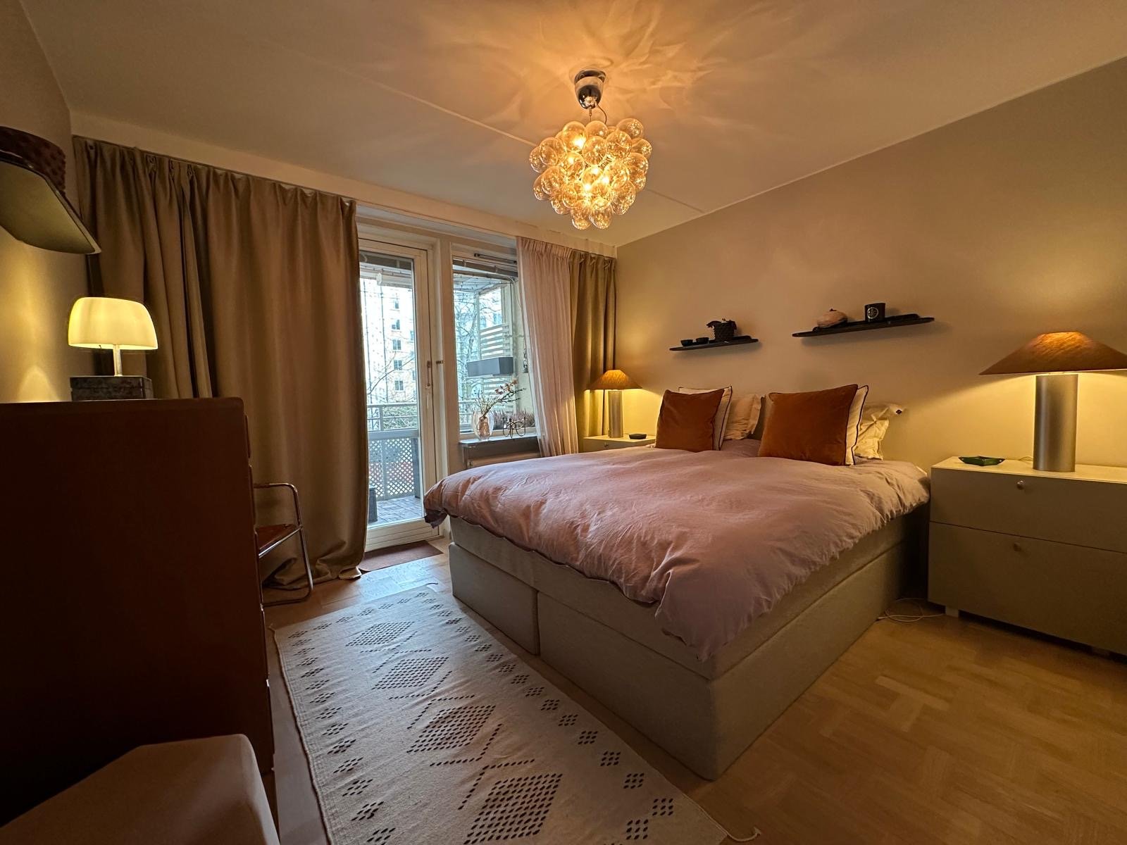 Karlavägen, Stockholm — photo 2