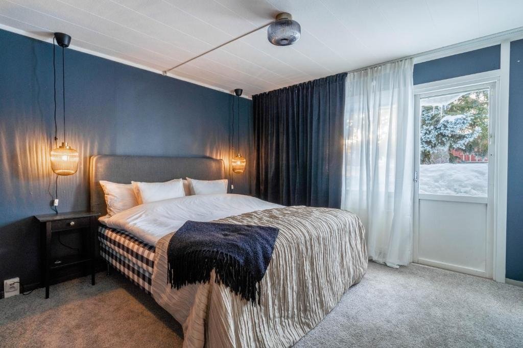 Hus – Örnsköldsvik, Svedjeholmen - Bild 2