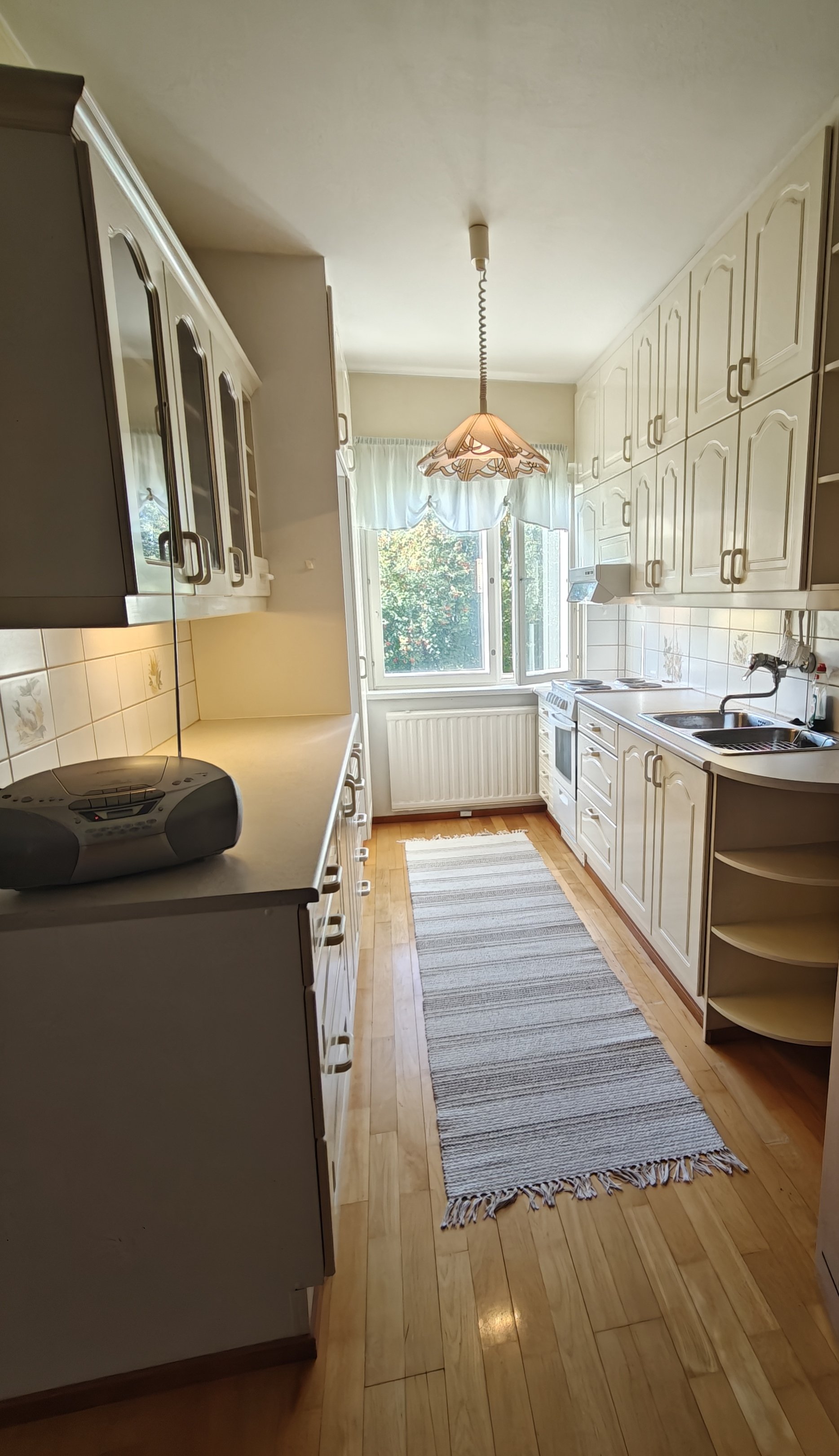 3h + keittiö 85m2 päiviönsaari 2