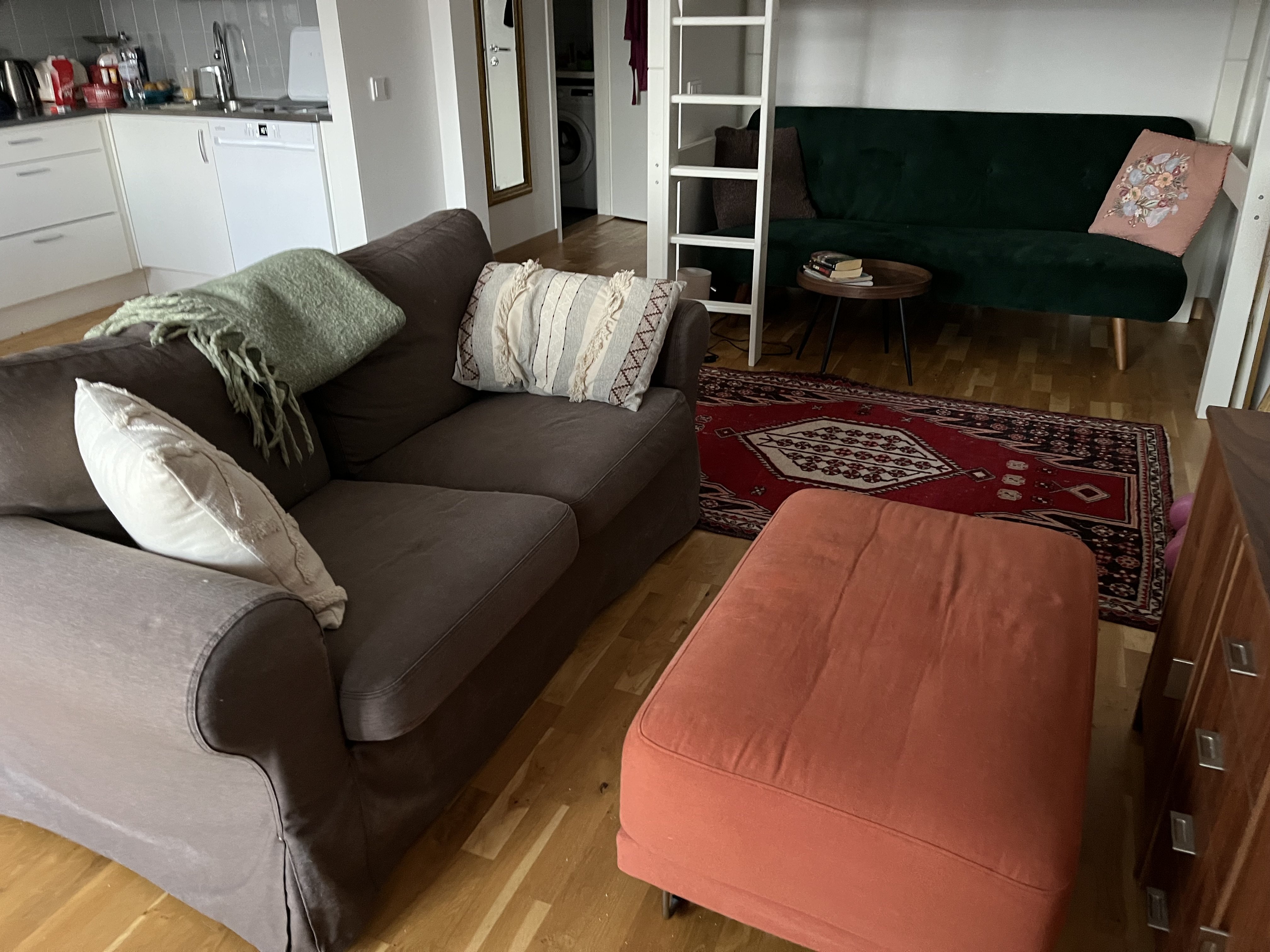 Valsta Gårdsväg
