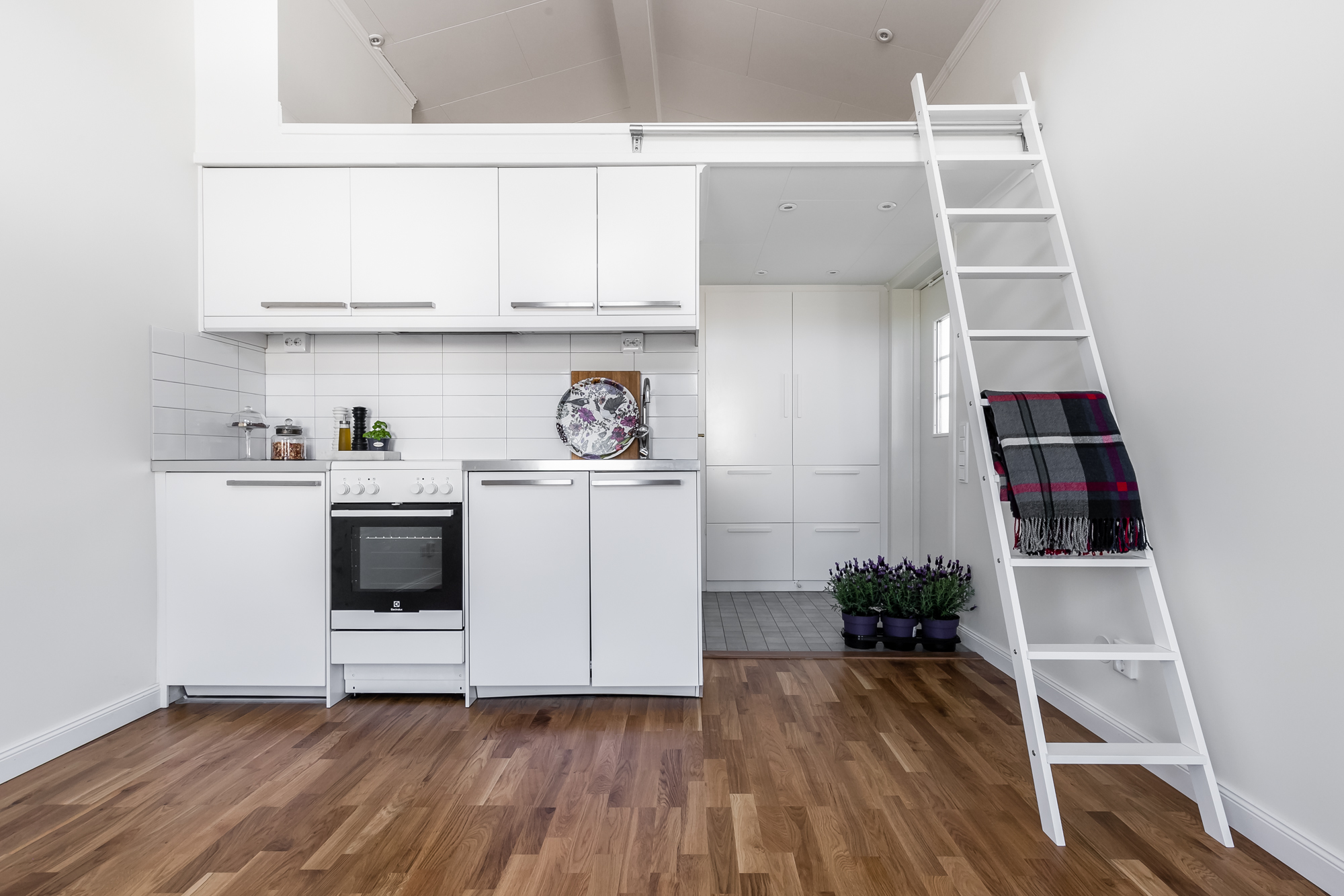 Lägenhet, 1 rooms, 31 sqm, Segeltorp