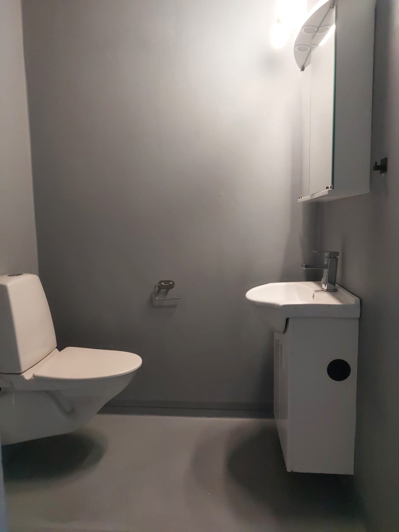 Hjälmarvägen , Örebro — photo 3