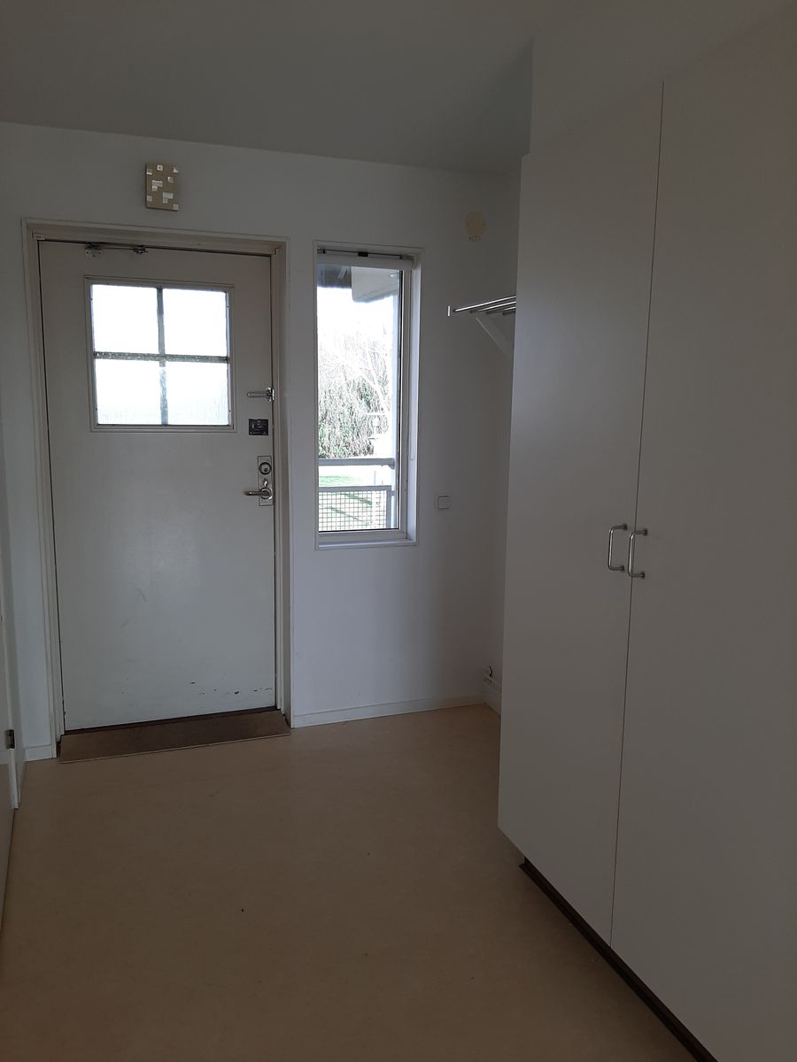 1 rok · 33 m² i Västra Karup – bild 8