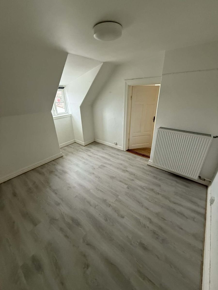 Lägenhet, 4 rooms, 100 sqm, Vollsjö