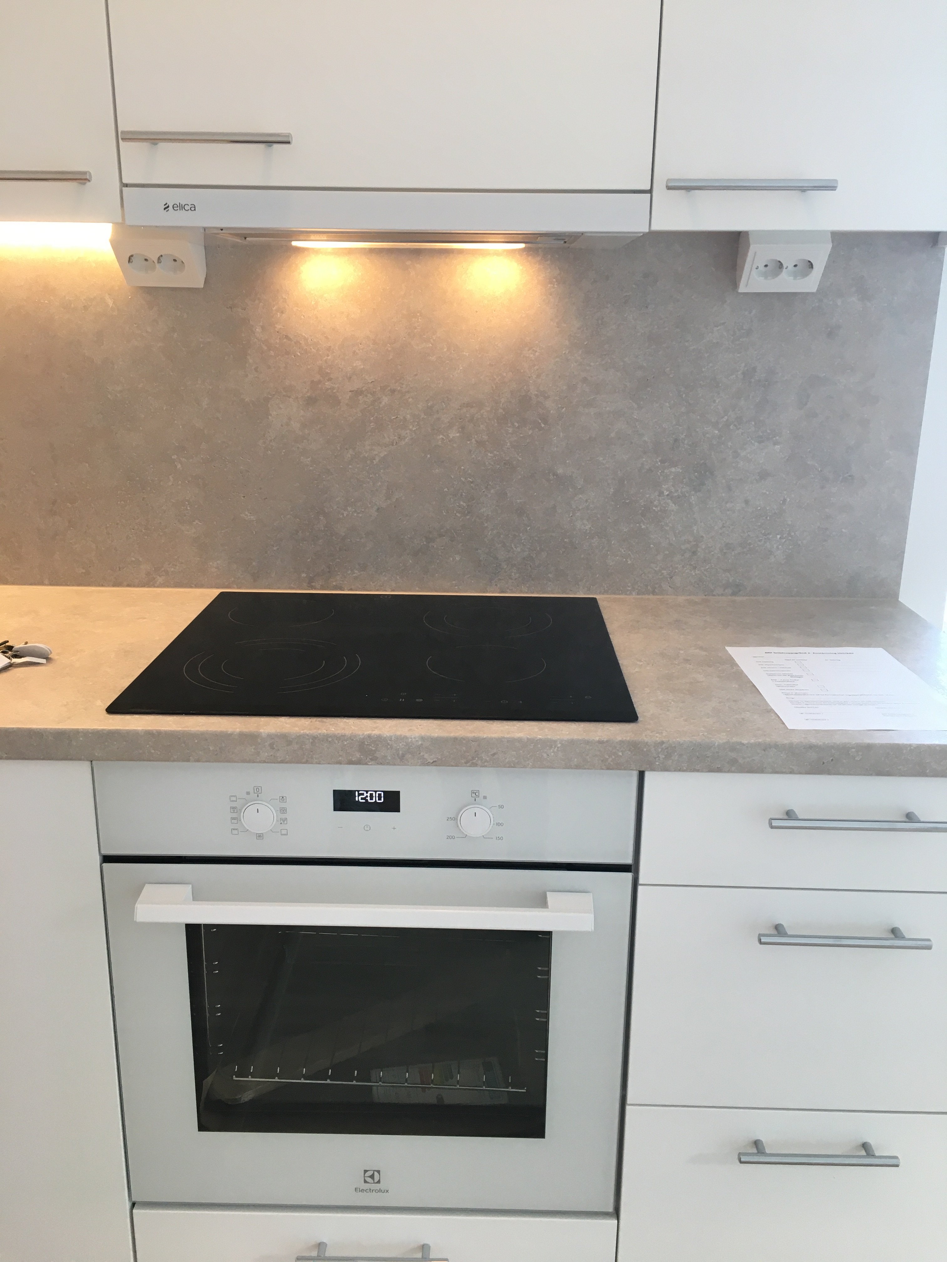 Snödroppsgränd, Hässelby — photo 3