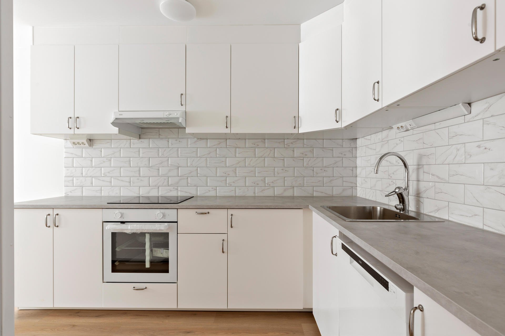 Lägenhet, 3 rooms, 85 sqm, Huddinge
