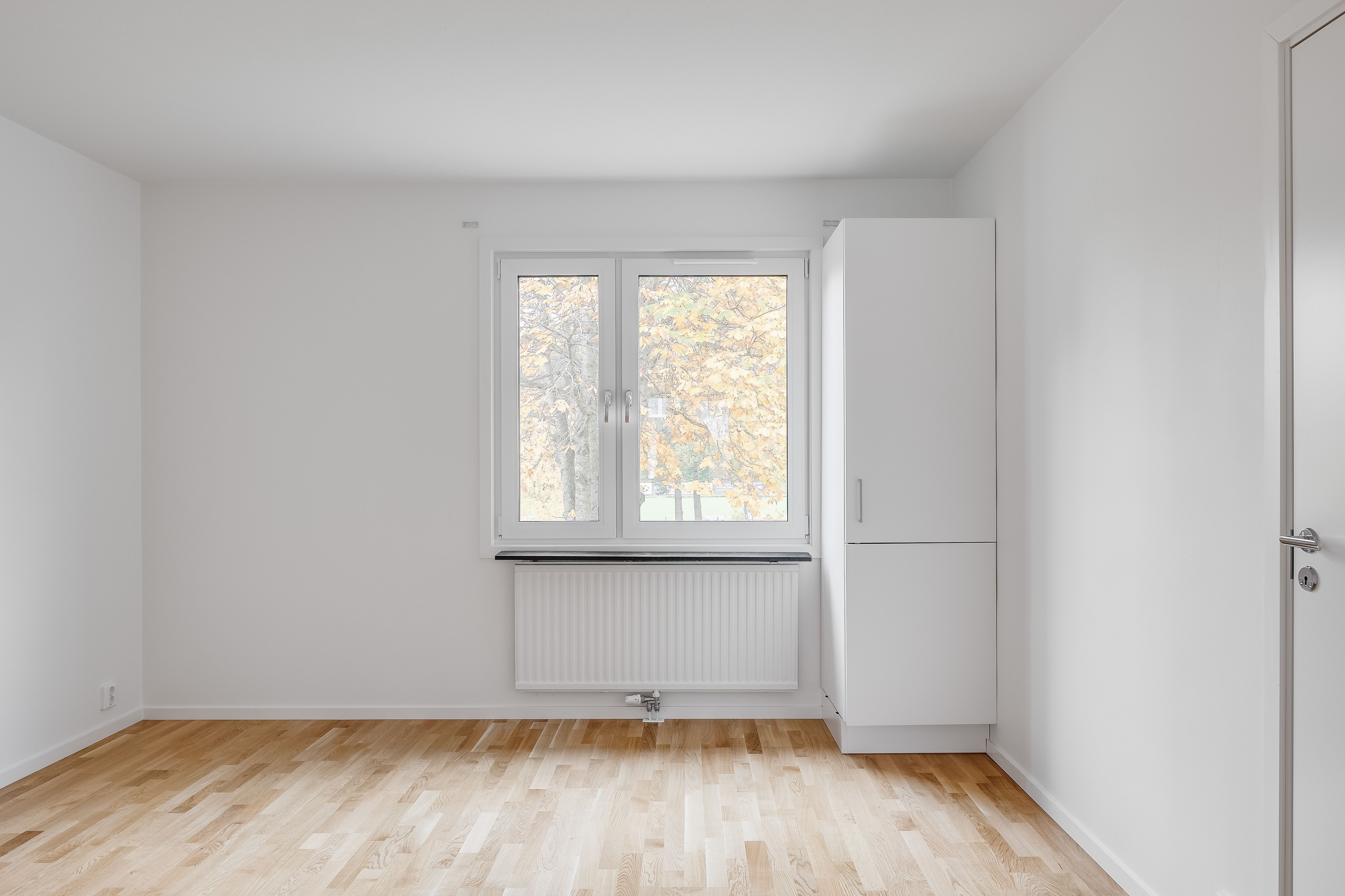 3 rum och kök, Biskopsgården, 12 413 kr/mån, bild 2